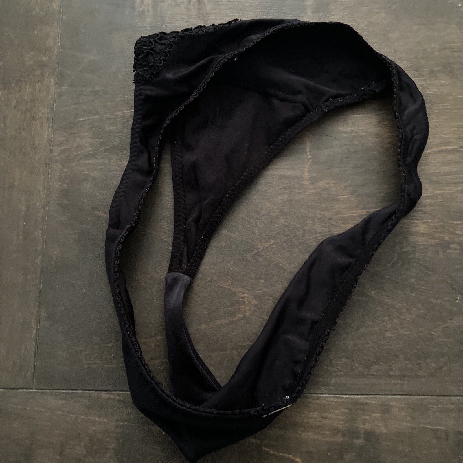 Valisere Black Nylon Lace Thong Low Rise Panties Bikini Sz-small