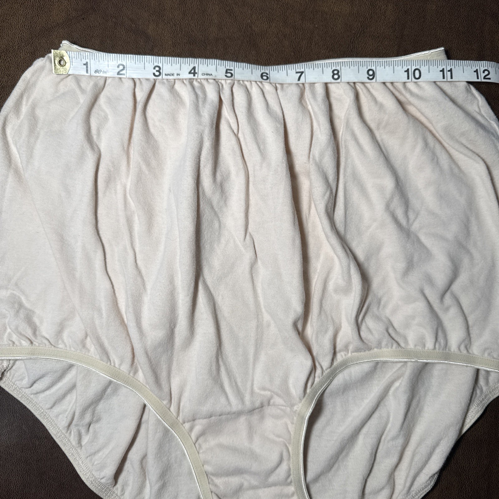 Vtg Cotillion 100% Cotton Brief Granny Panties Sz 9 Extra stretchy waist & legs