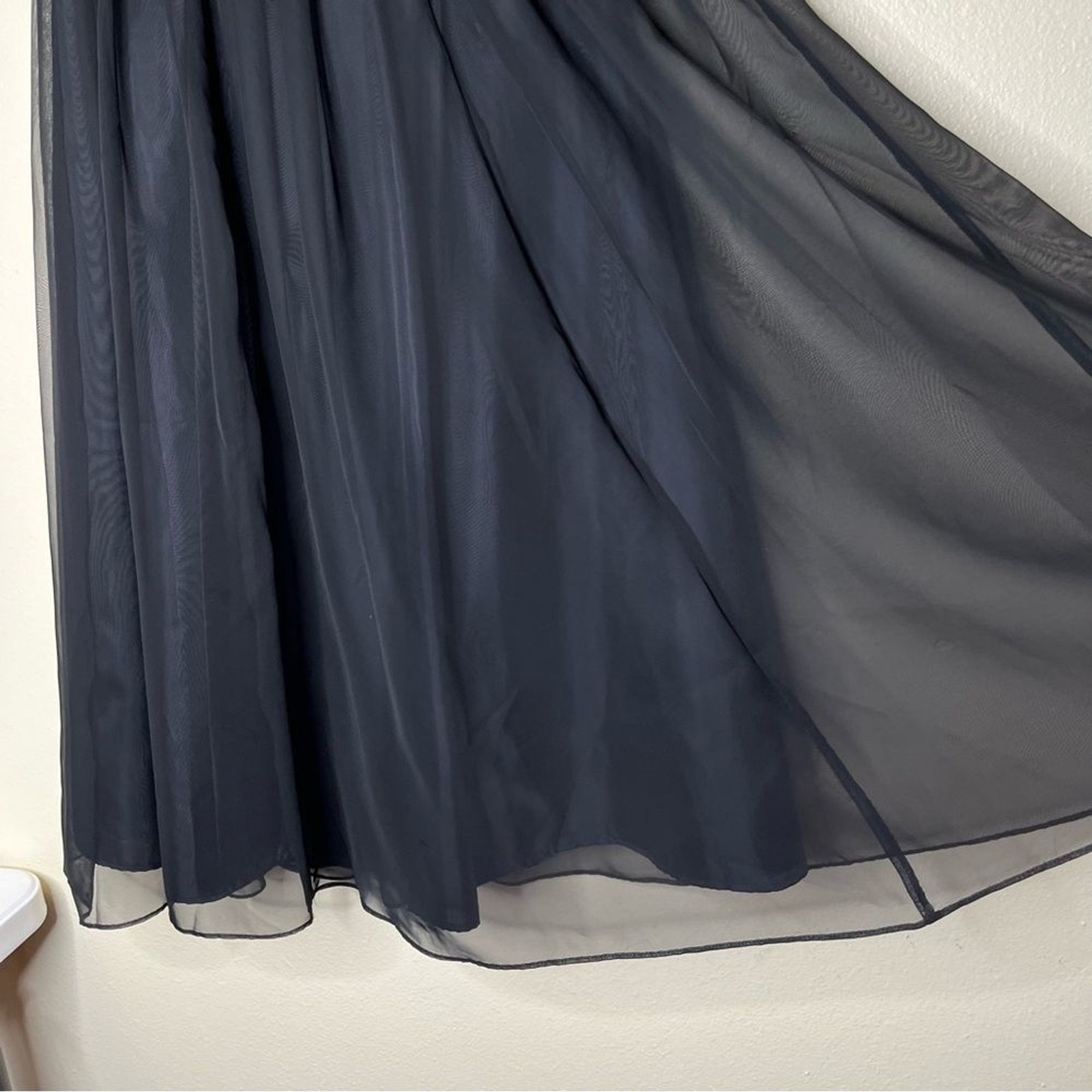 Vintage Bedford Fair Lifestyles Black Chiffon Maxi Skirt Women Size 10 Pull On