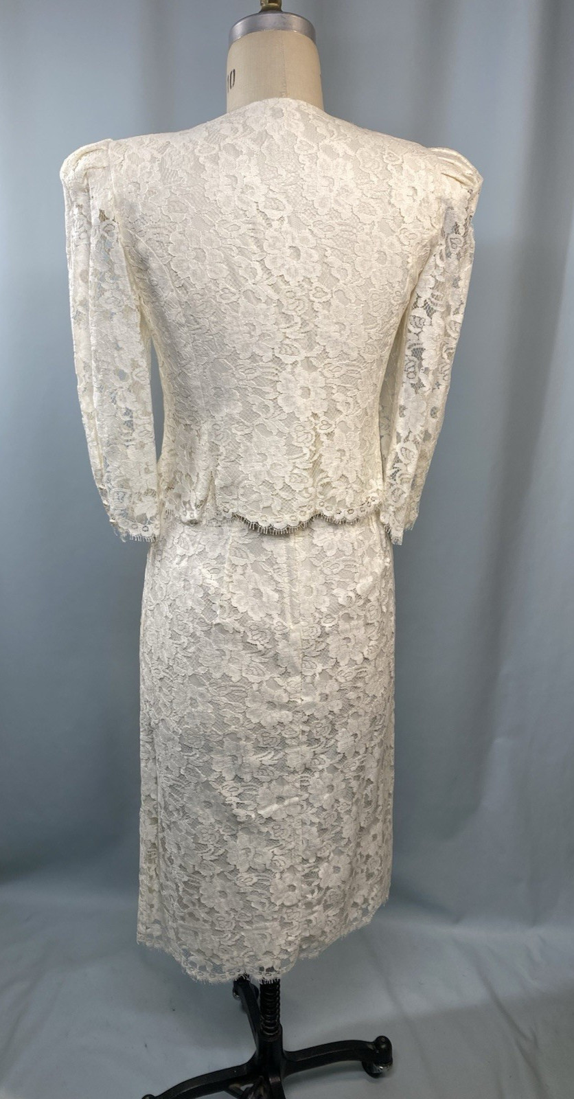 Vintage Skirt & top set SIZE SMALL 9/10 Ivory white lace wedding CACHET 80s 90s