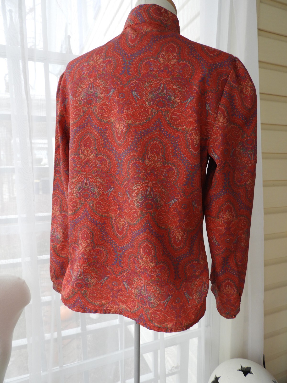 Vtg 1980’s Victorian Style Blouse Lady Arrow Red Paisley sz M/L