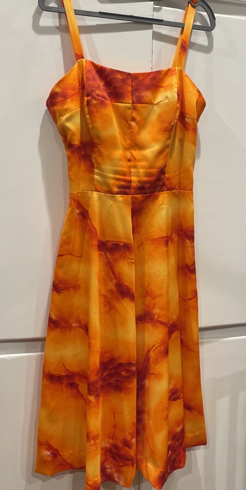 Vintage 70s Paradise Hawaii Dress Tropical Aloha Sunset Bright Orange M/L 45”