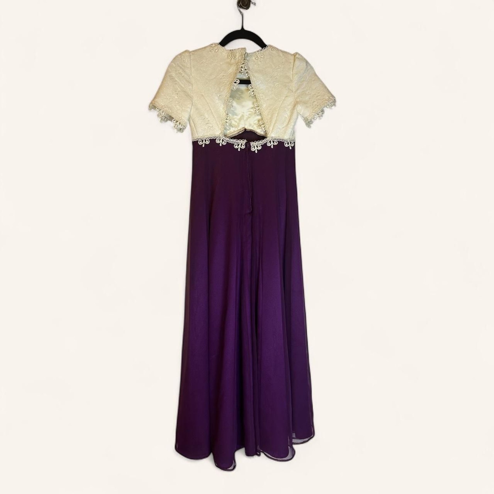 Custom Made 1980’s Formal Lace and Purple Chiffon Gown – XS