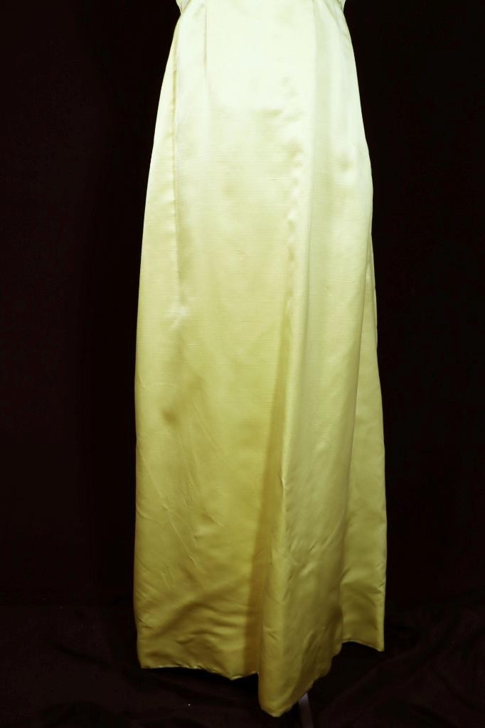 Designer Vintage 1970’s-1980’s Long Thick Lemon Green Silk Satin Gown Size 6