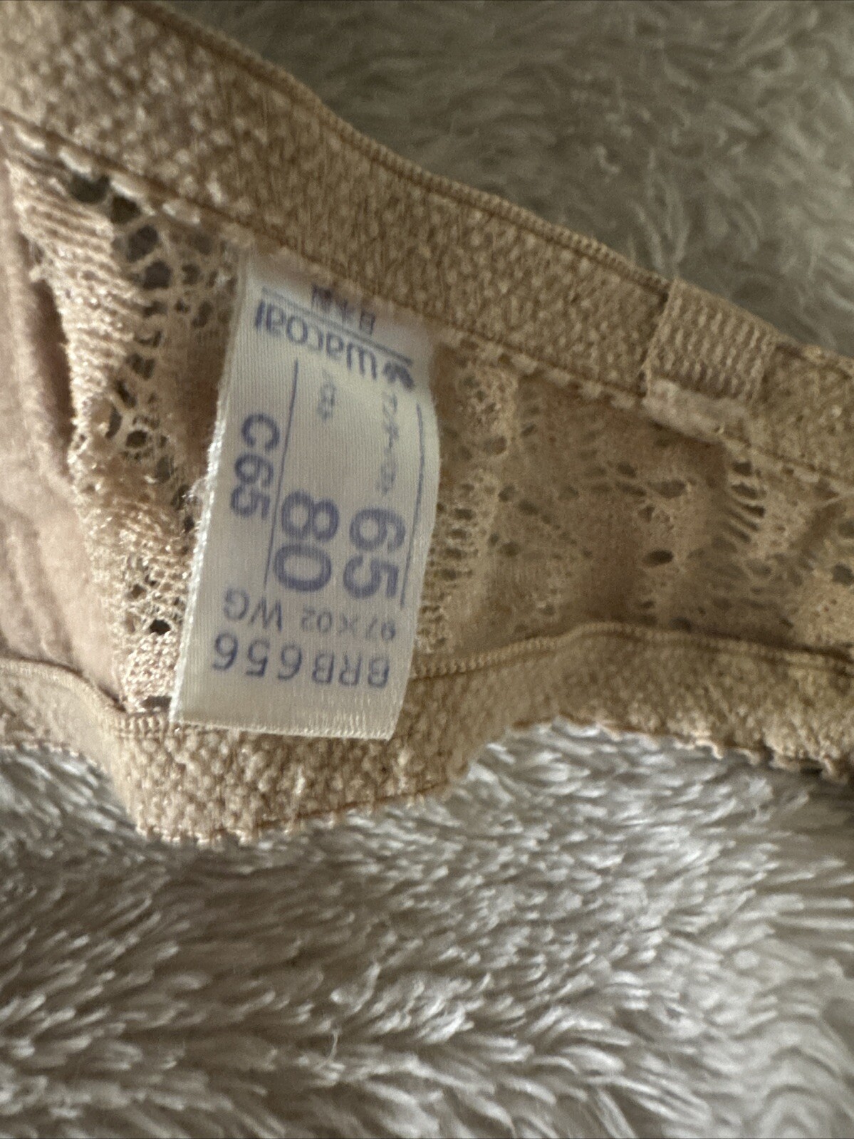Vintage Warners Strapless Underwire Beige lace Sides Bra 30B