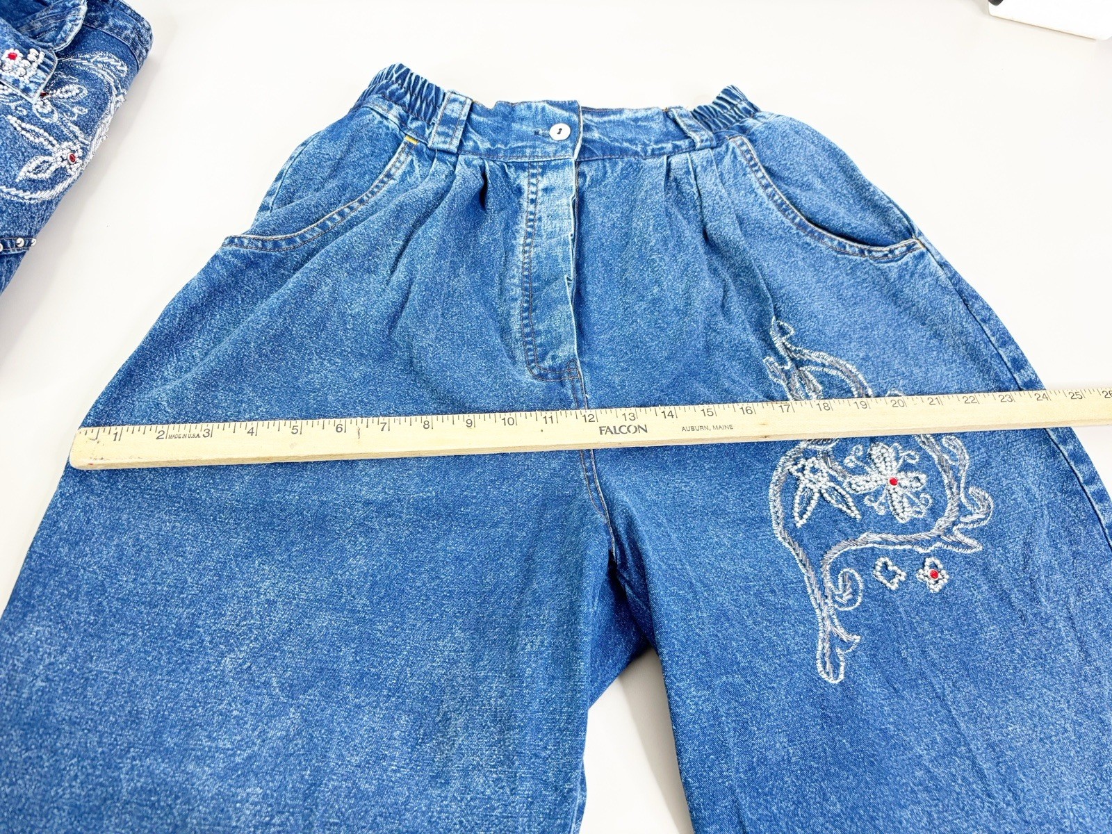 VTG Pretty Bleu Large Beaded Denim Button Shirt & Mom Jeans (26×26) Set GUC