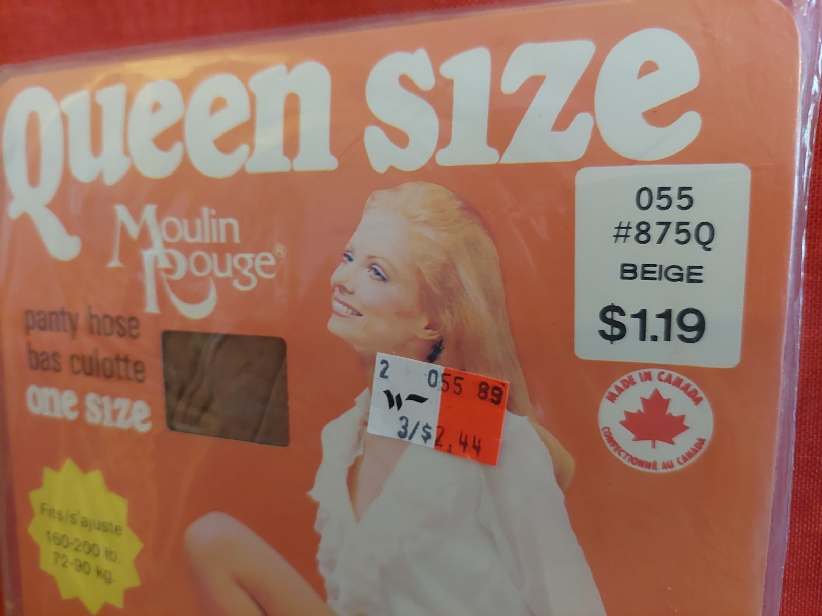 Vintage Pantyhose Rare Moulin Rouge Color Beige Queen BAMA2
