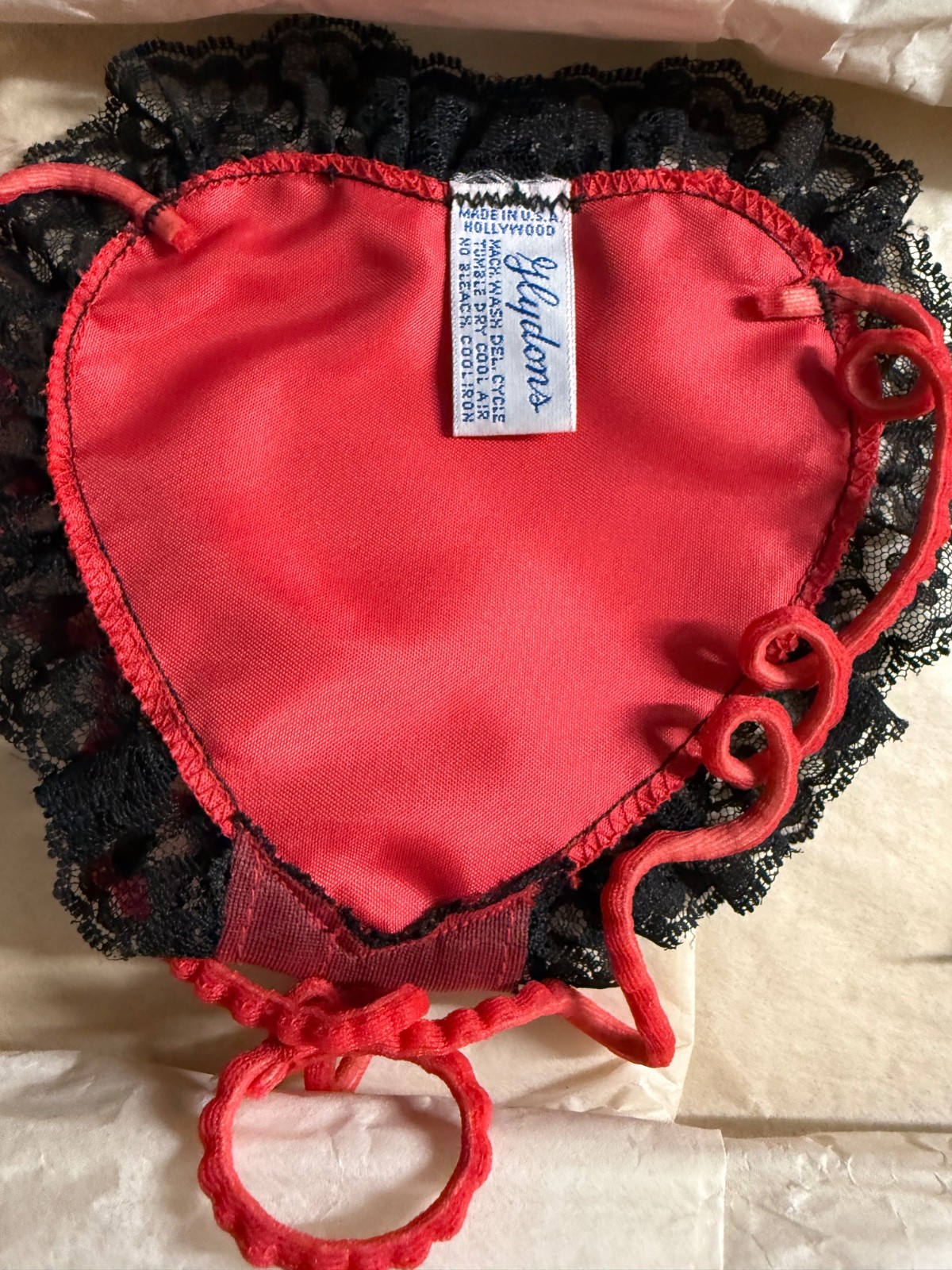 70s GLYDONS Heart Shaped G String Thong W/ PASTIES – Red Nylon Black Lace USA