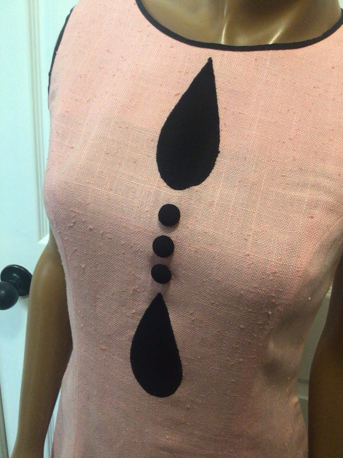 UNIQUE Vintage 1960’s MCM Mod Pink & Black Shift Dress by Carlette Size 5