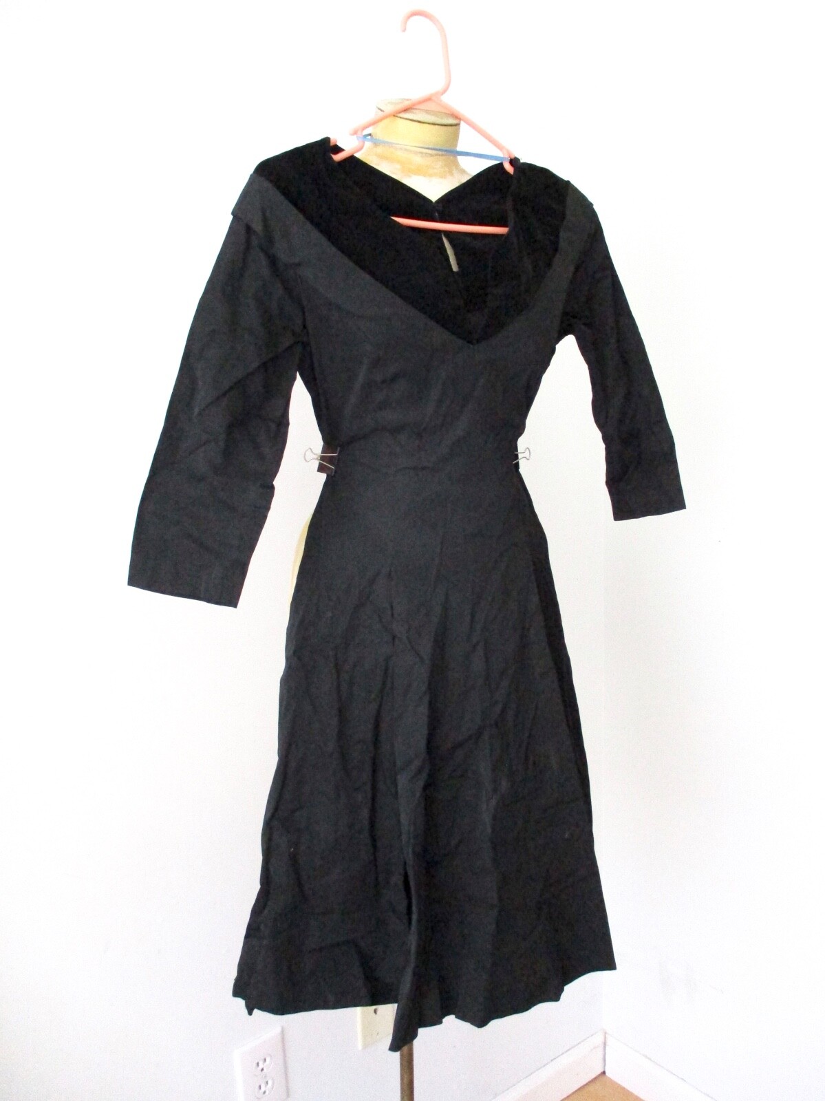 Classic vtg 50s black taffeta swing rockabilly portrait dress velvet yoke S/M