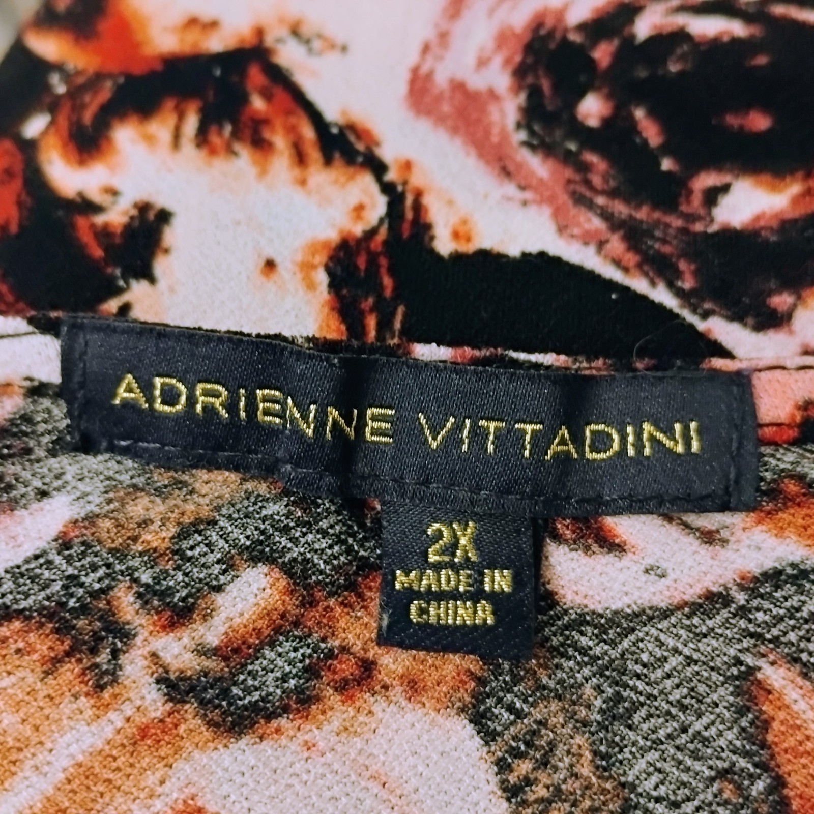 Adrienne Vittadini 2X Blouse Pink Black Floral Rhinestone Accent Stretch Top