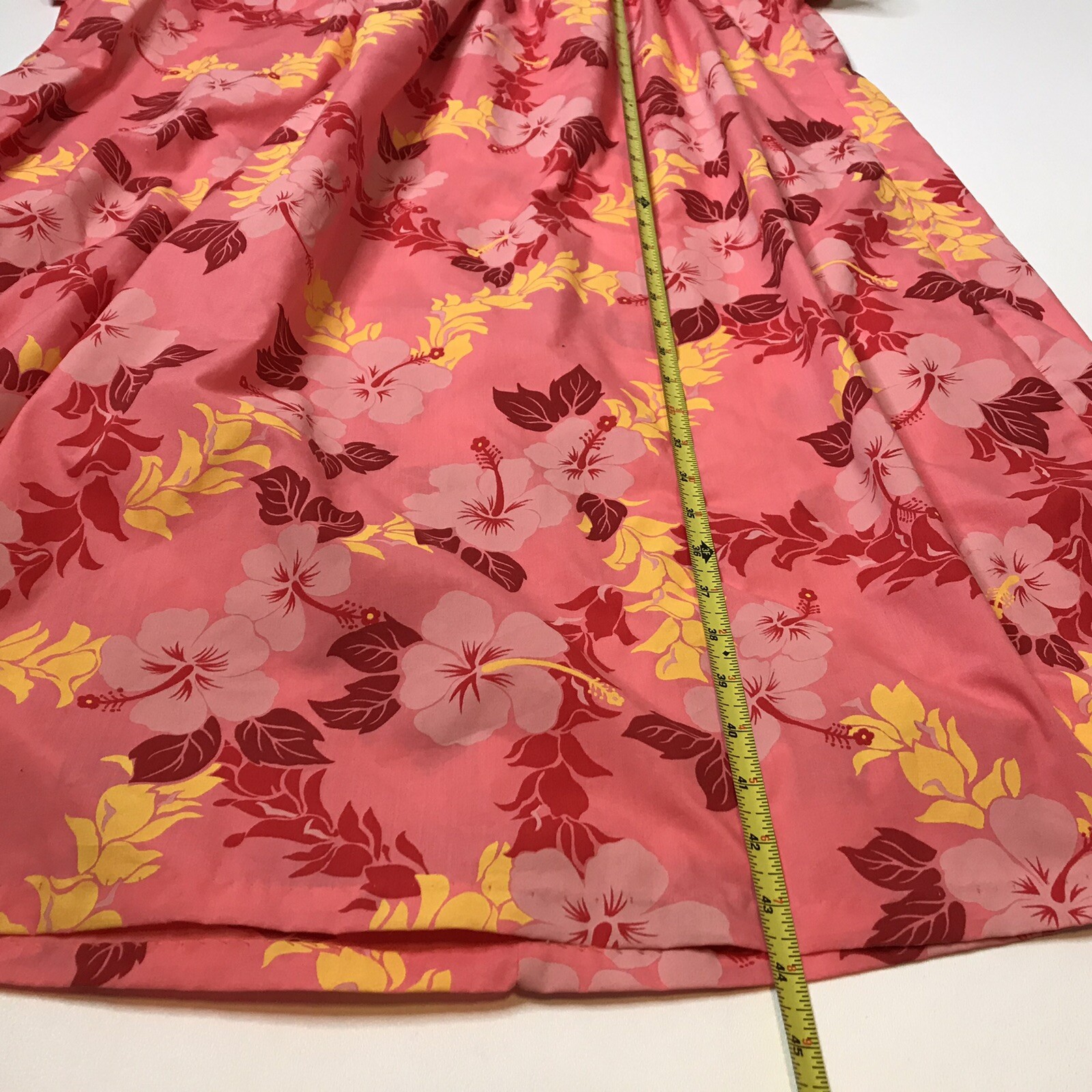 VINTAGE Shannon Marie OSCoral Pink Floral Hawaiian Dress Hibiscus Mumu Aloha 60s