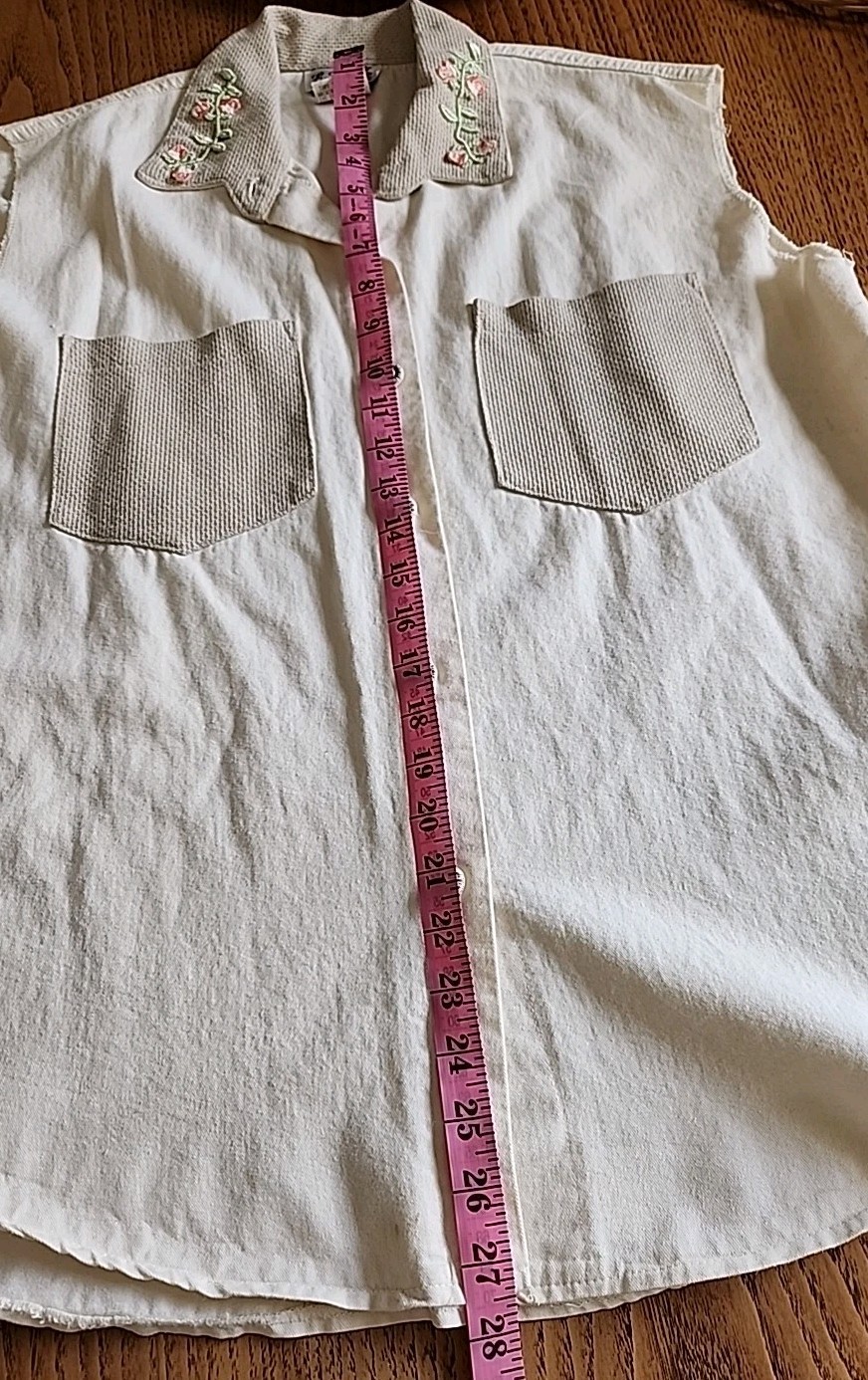 vintage Enchante set of blouse and shorts Ivory Color Size Large Used