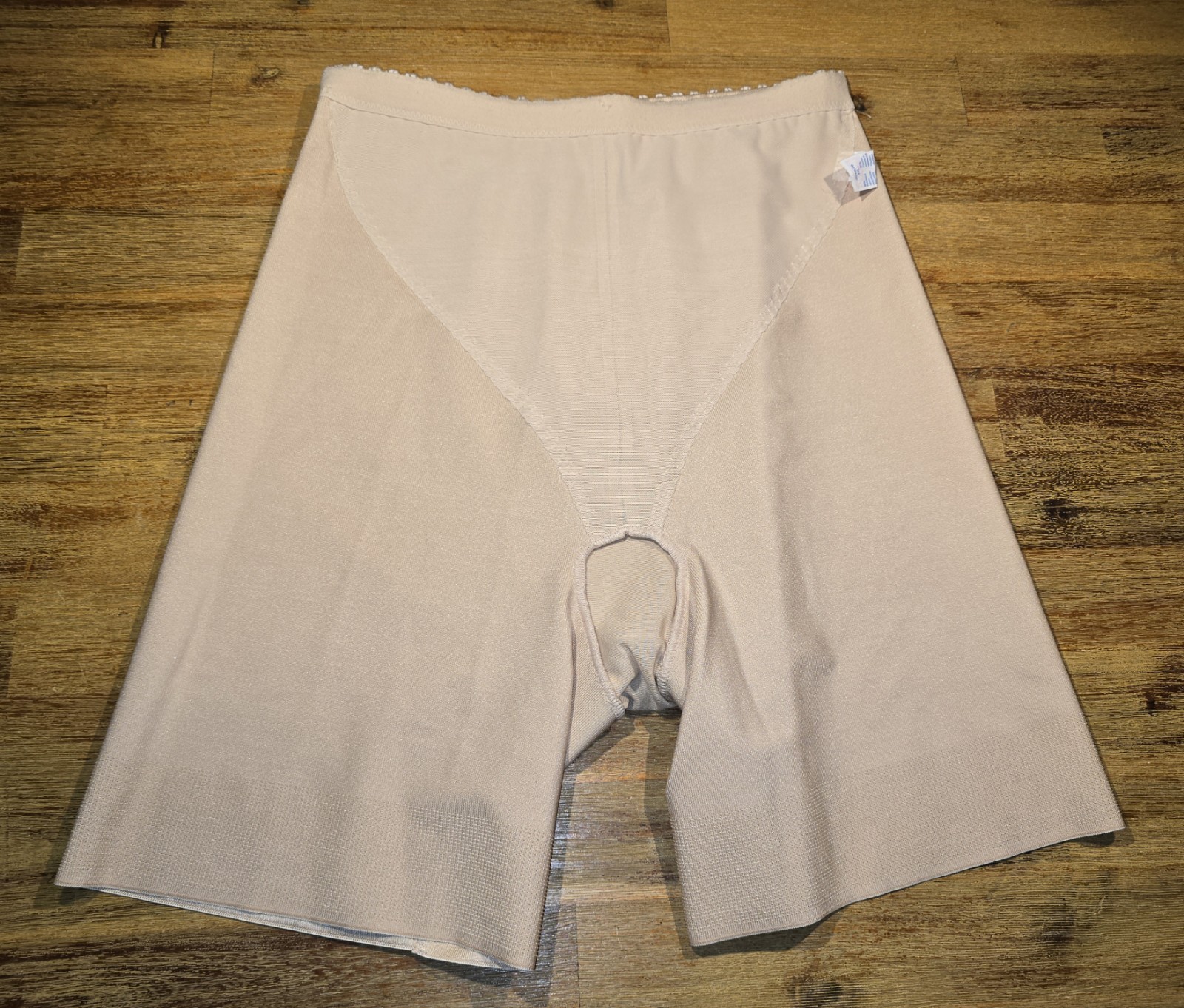 RARITY: Triumph long leg pantyhose Dorelle HL, size 75 – 42, L, skin, mint condition