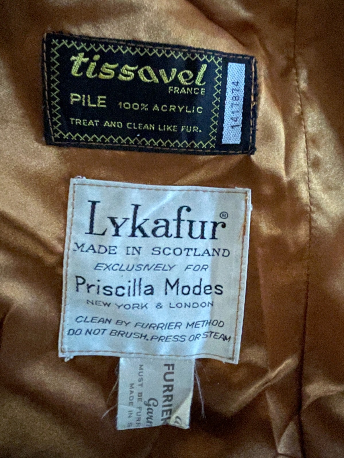 Vintage Women’s Full-Length Raccoon Look Faux Fur Coat | Panache Lykafur | Made