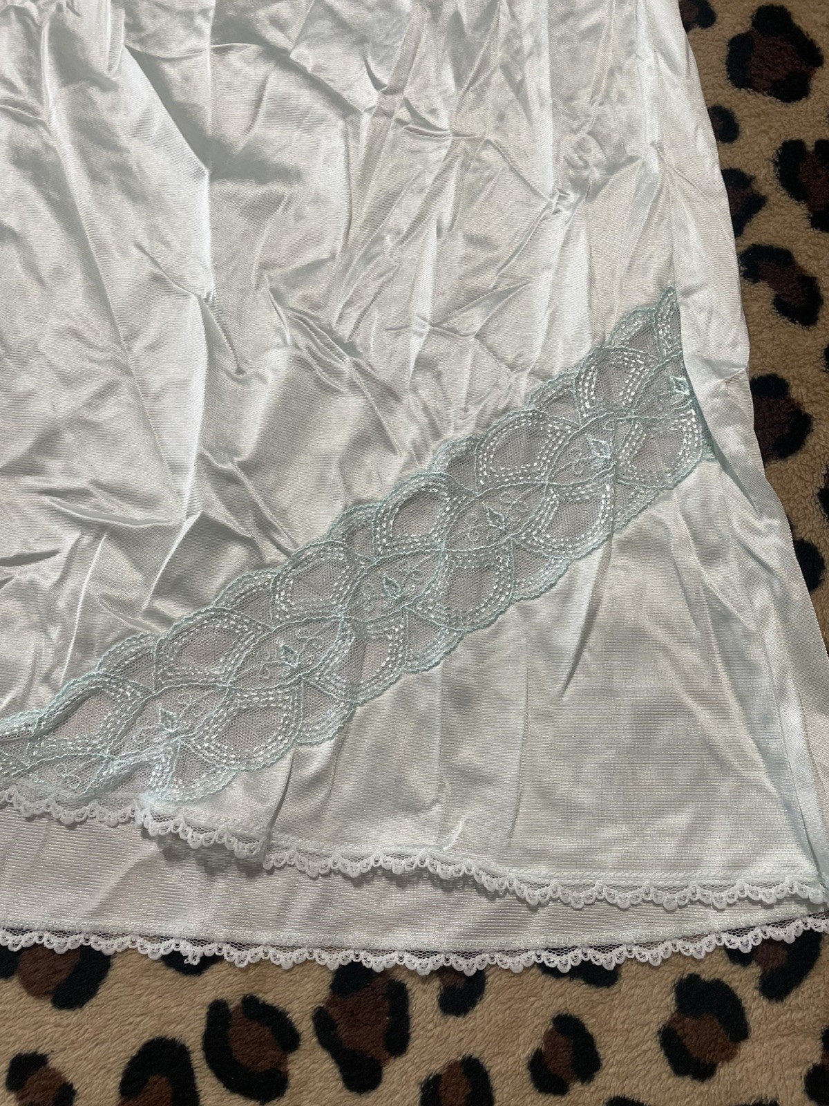 Vintage Applause Half Slip Pale Blue Ivory Lace Full Sweep Size Large Made USA