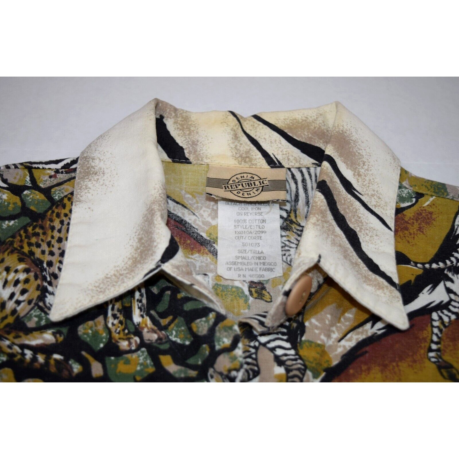 Vintage Animal Print Safari Shirt Size S/M 90s Denim Republic Leopard Scratches