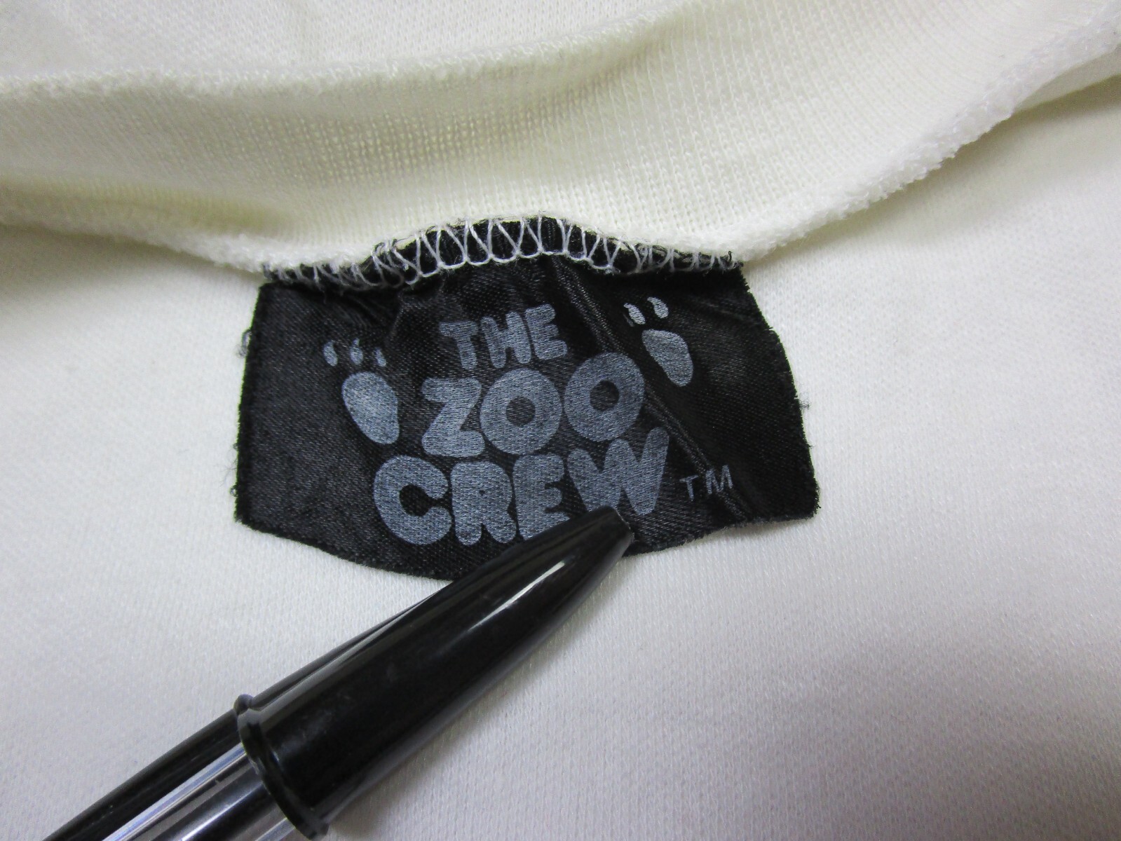 Vintage Zoo Crew Double Sleeve Panda Bears & Hearts 1980’s USA Animal Nature (M)