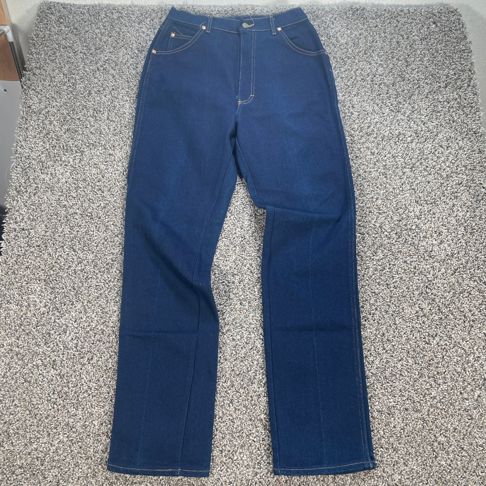 Vintage Lee Women’s 29×34 Jeans High Waisted Straight Leg Dark Wash Indigo USA