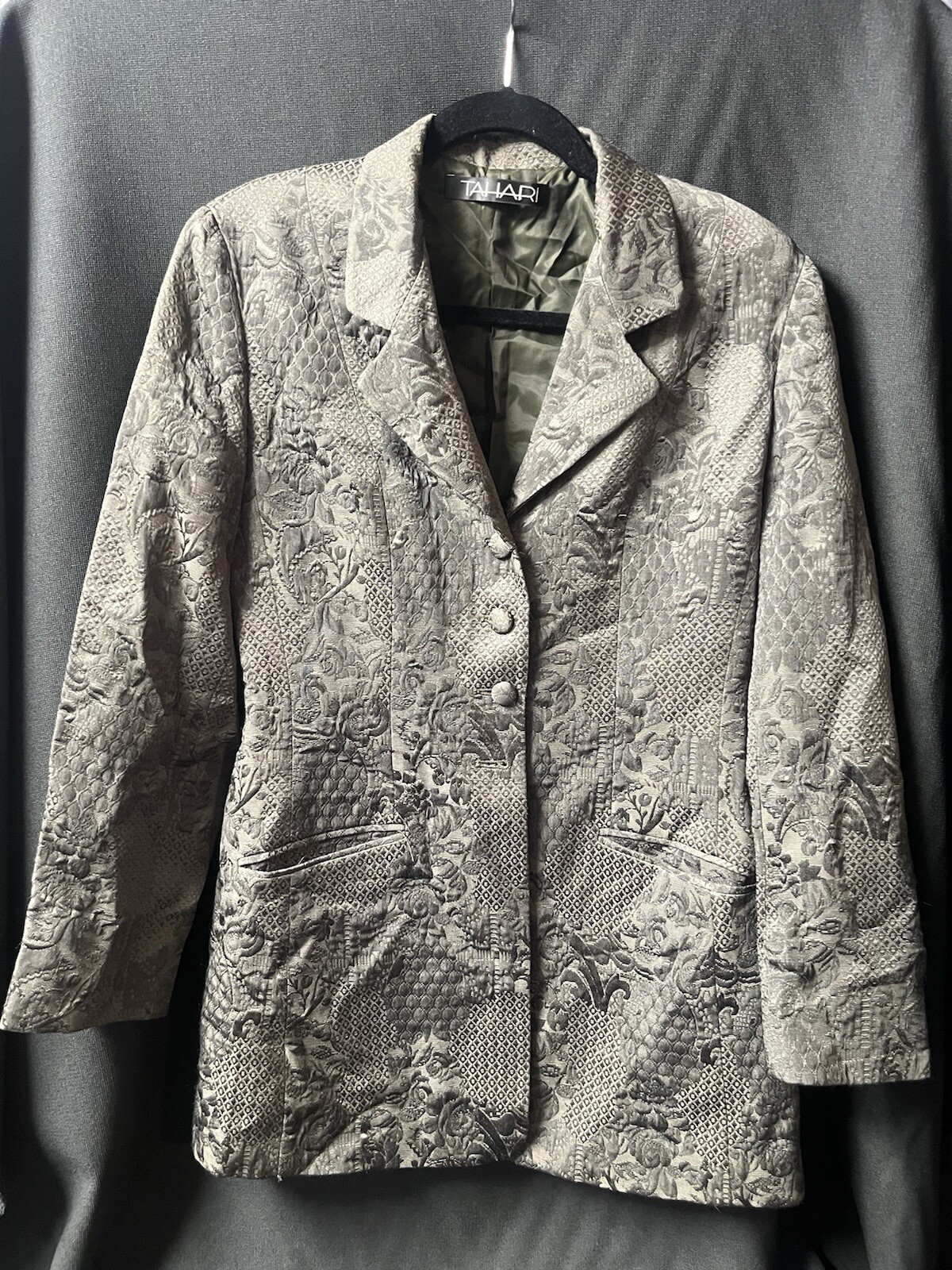 Vintage Tahari Olive Green Blazer Jacket w/ Button Closure Size 8