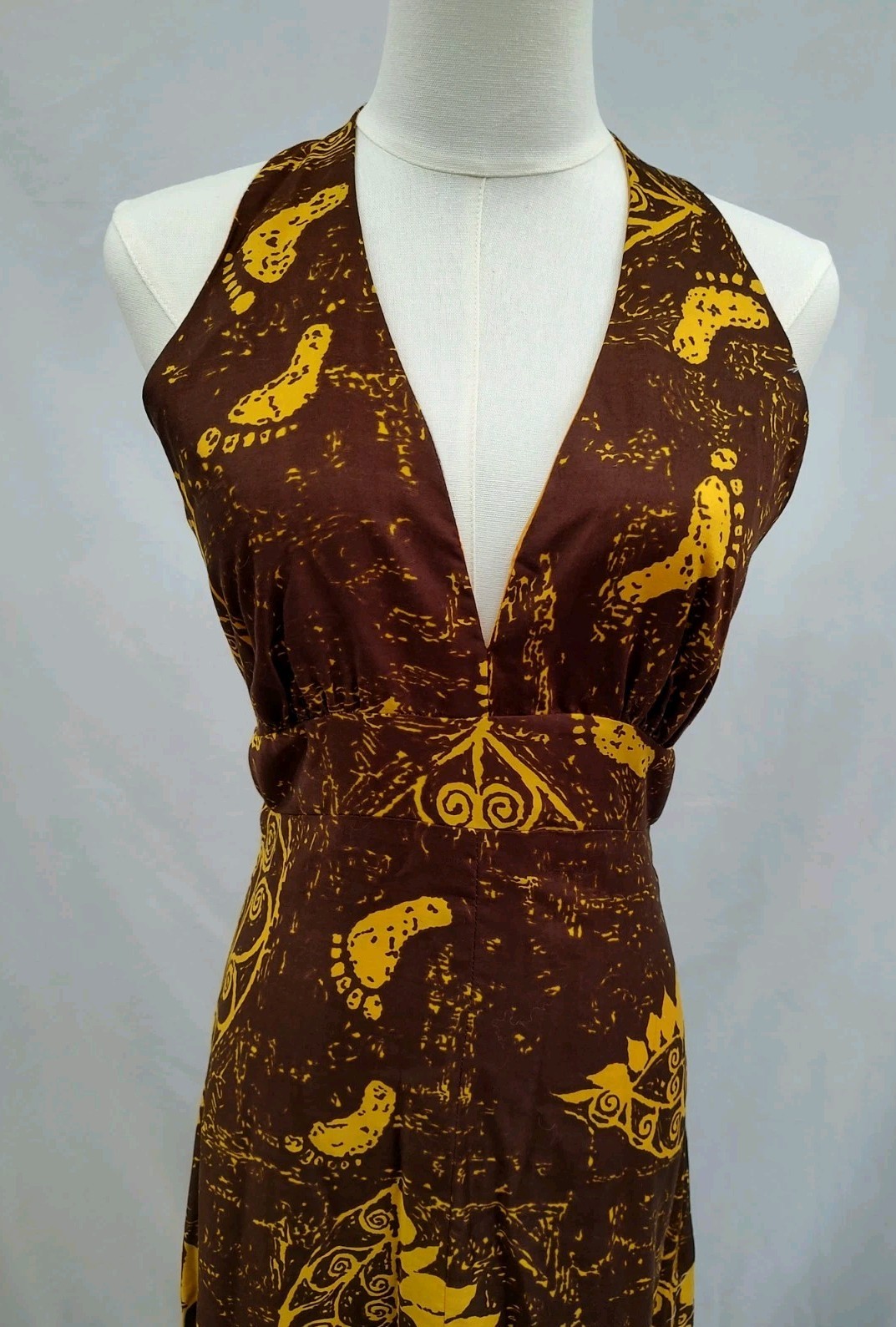 70’s Vintage Hawaiian Dress Maxi Halter Tiki Barefoot Beach Print Brown Sz XS/S