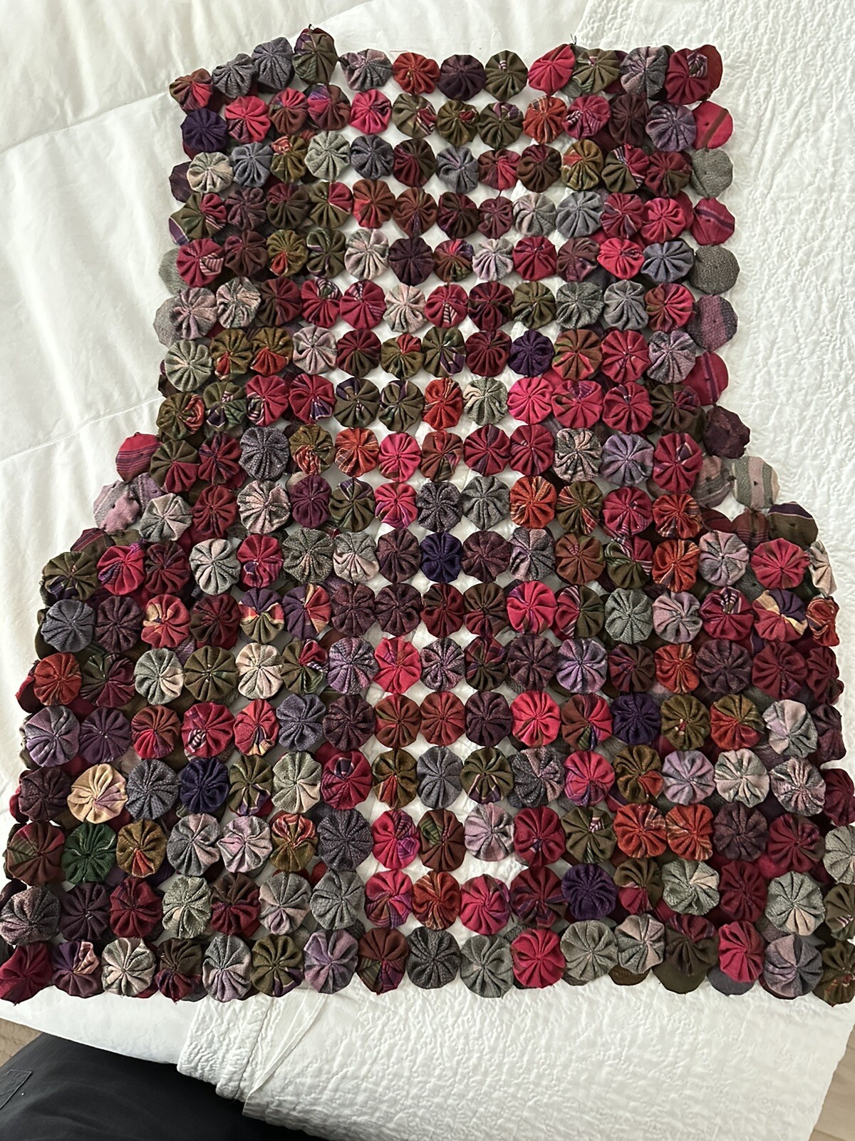 Vtg YoYo Quilt Vest BOHO Hippie DARK Colors Retro Patchwork – Small -Cottagecore