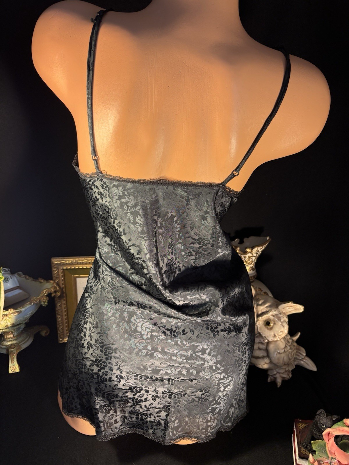 Vtg Satin Shiny Jet Black Nightie Babydoll Gown share Chantilly lace nightgown