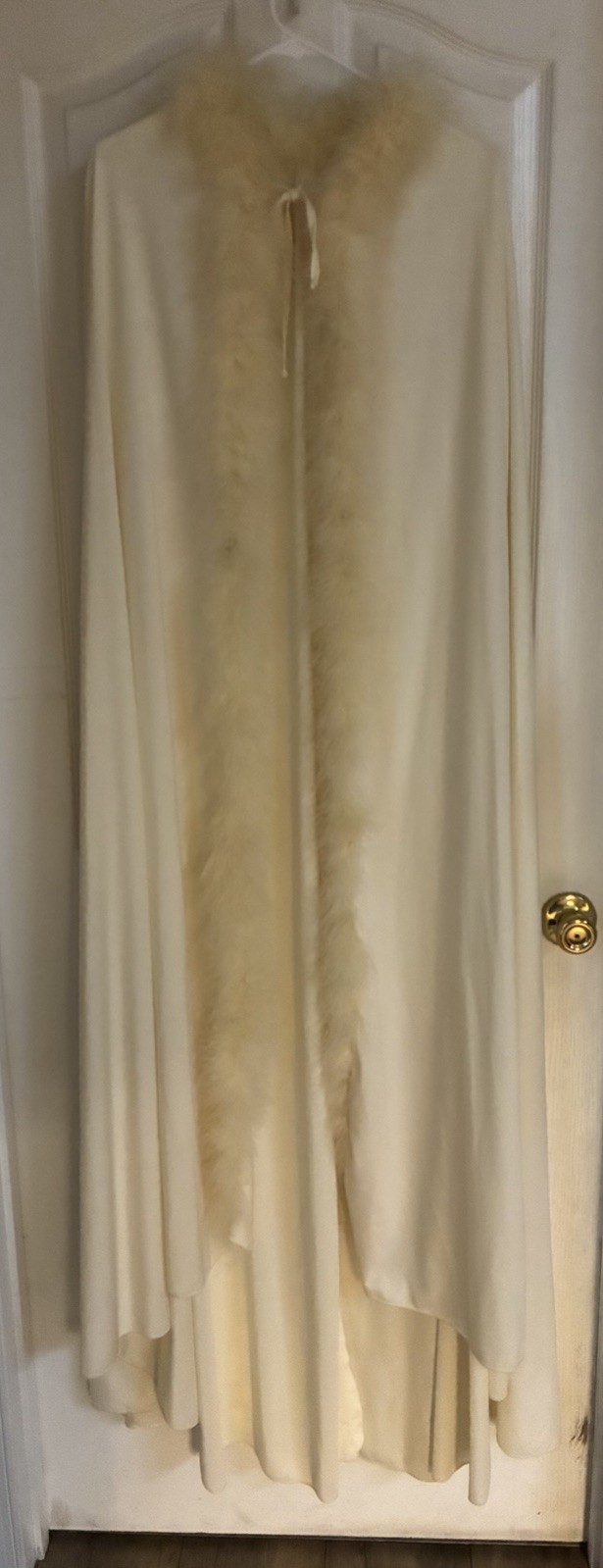 VTG Old Hollywood Ivory Marabou Feather TrimCape Peignoir Robe Bridal Lingerie￼￼
