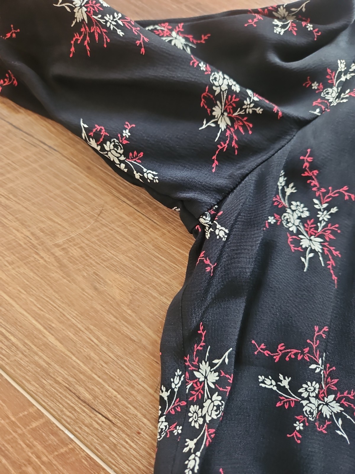 Vintage Laura Ashley 90s Grunge Floral Rayon Dress Made in Hungary USA 12 UK 16