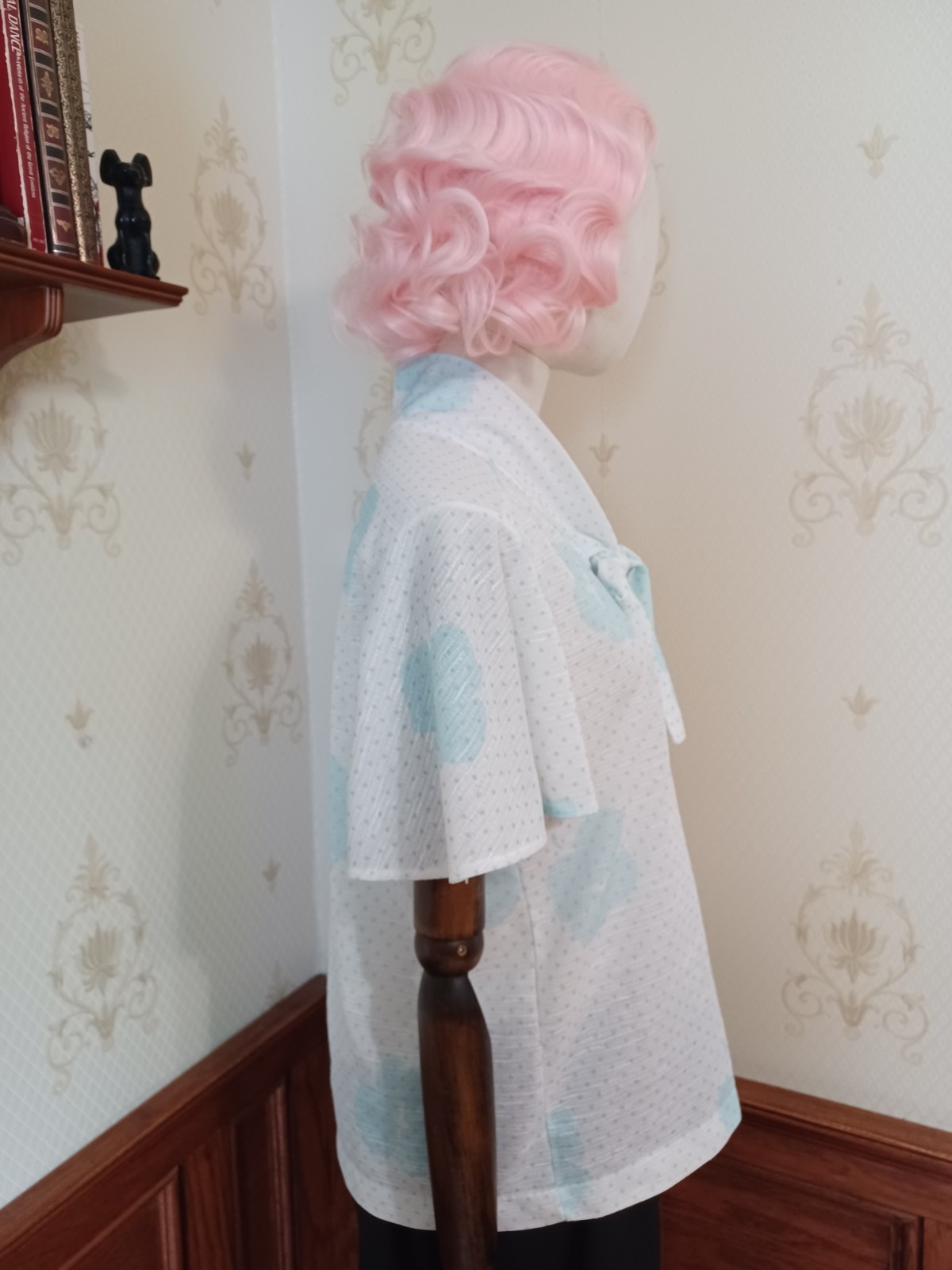 Vintage 1970s/80s Fire Islander Pastel Aqua Polka-dot Pussybow Secretary Blouse