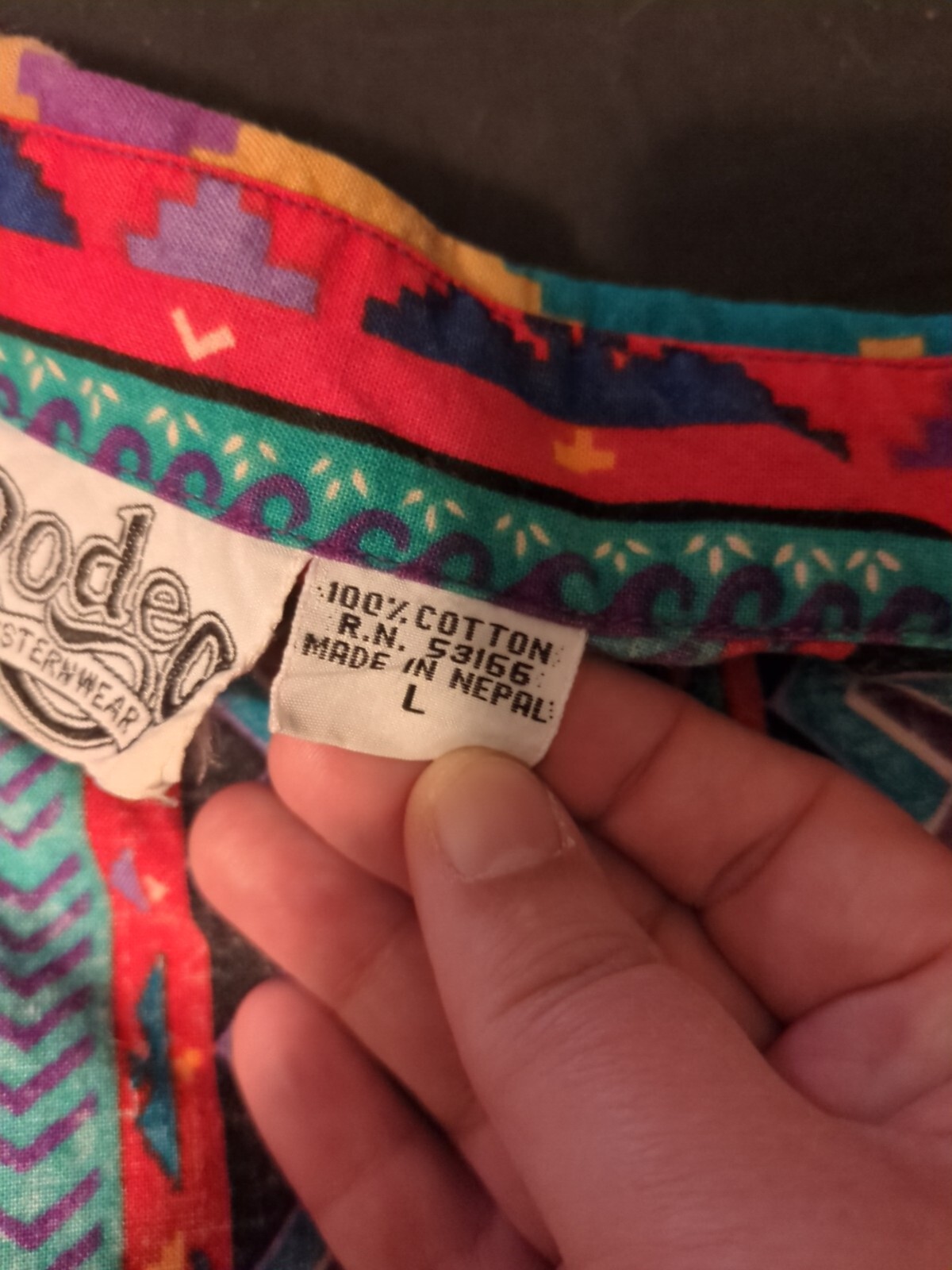 Vintage 80s RODEO Western Wear Womens L Southwestern Aztec Yoke Cotton Shirt