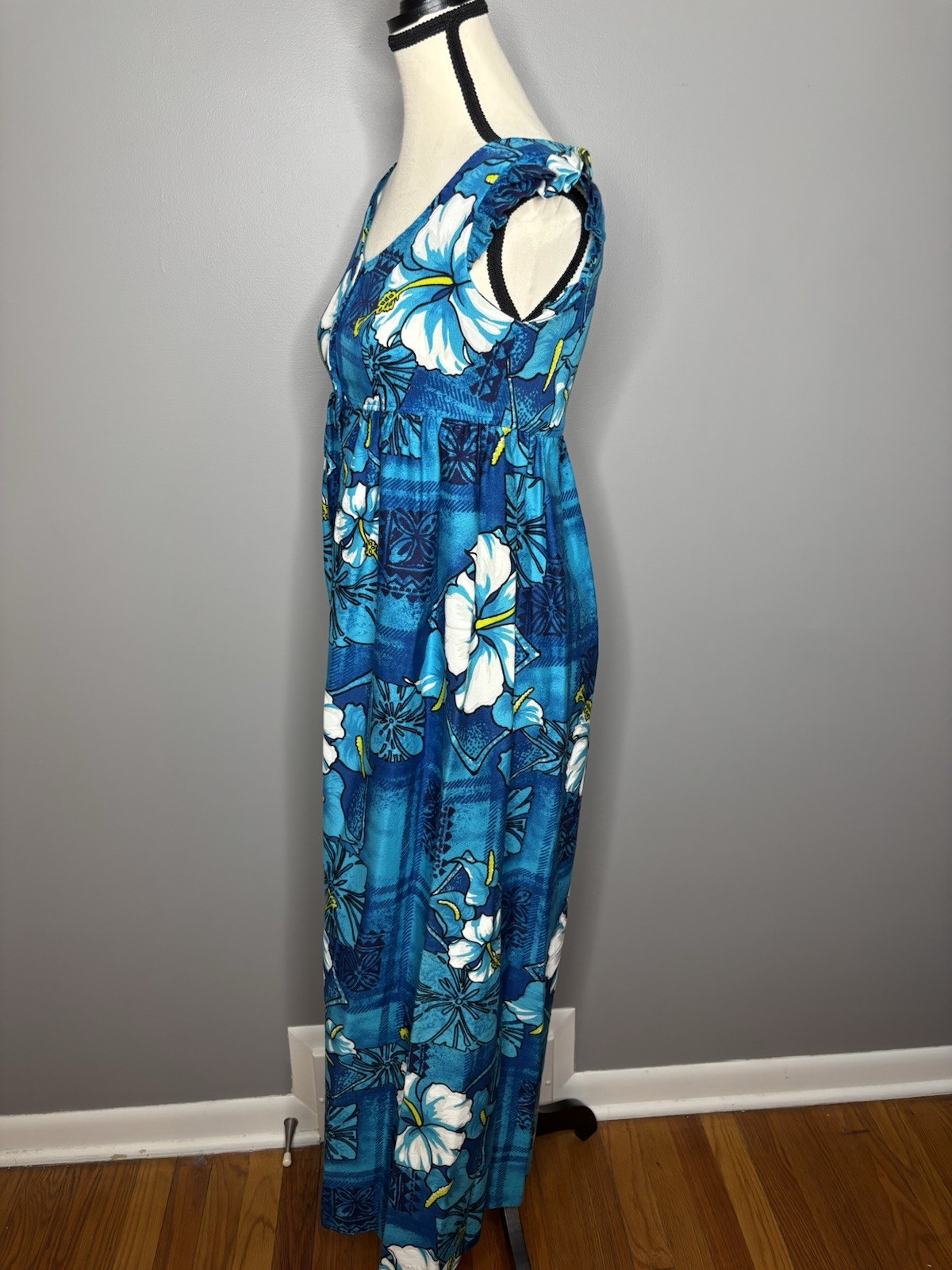 An Original Vintage Hawaiian Island Togs Dress Size X-Small Blue Floral