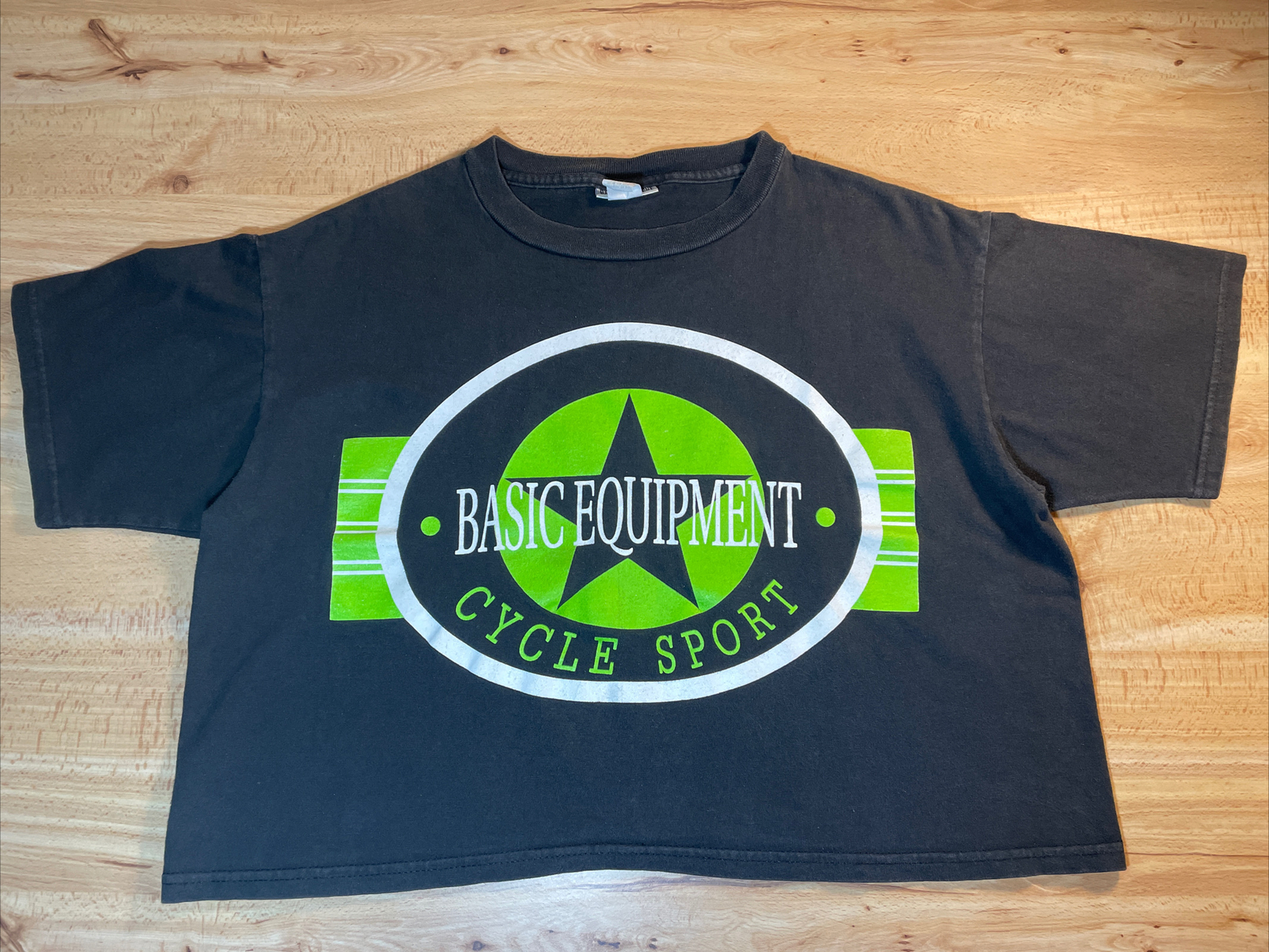 VTG Basic Equipment T-Shirt Cropped Top One Size Cotton USA Cycle Sport Black