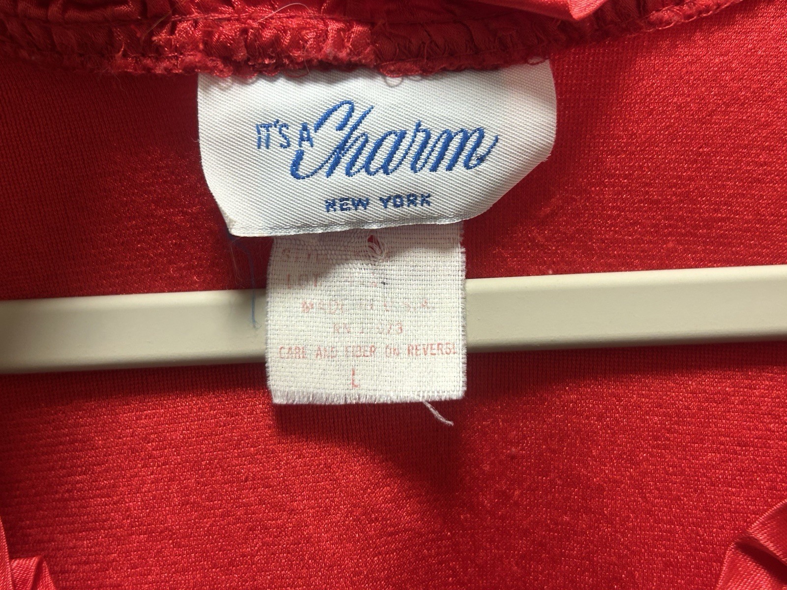 Vintage It’s A Charm Red Zip House Coat Robe Made In USA Size L