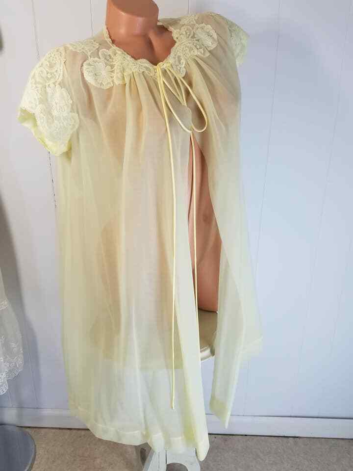 Vtg 60s Yellow Chiffon Robe Peignoir Gossard Artemis Petite S M L bust 42