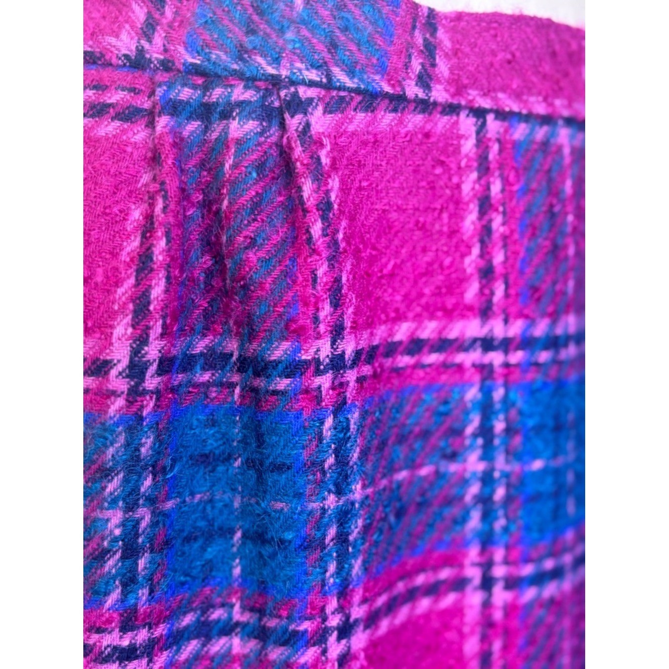 RARE Vintage Pendleton Classic Plaid Wool Blend Pencil Skirt in Fuchsia and Teal