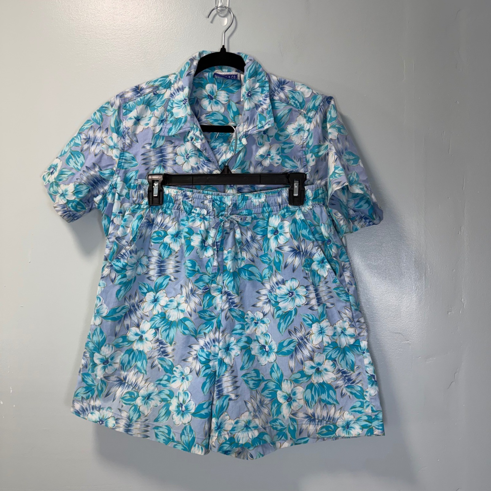 Vintage Erika & Co Blue Floral Cotton Two Piece Short Set Small Tropical Summer