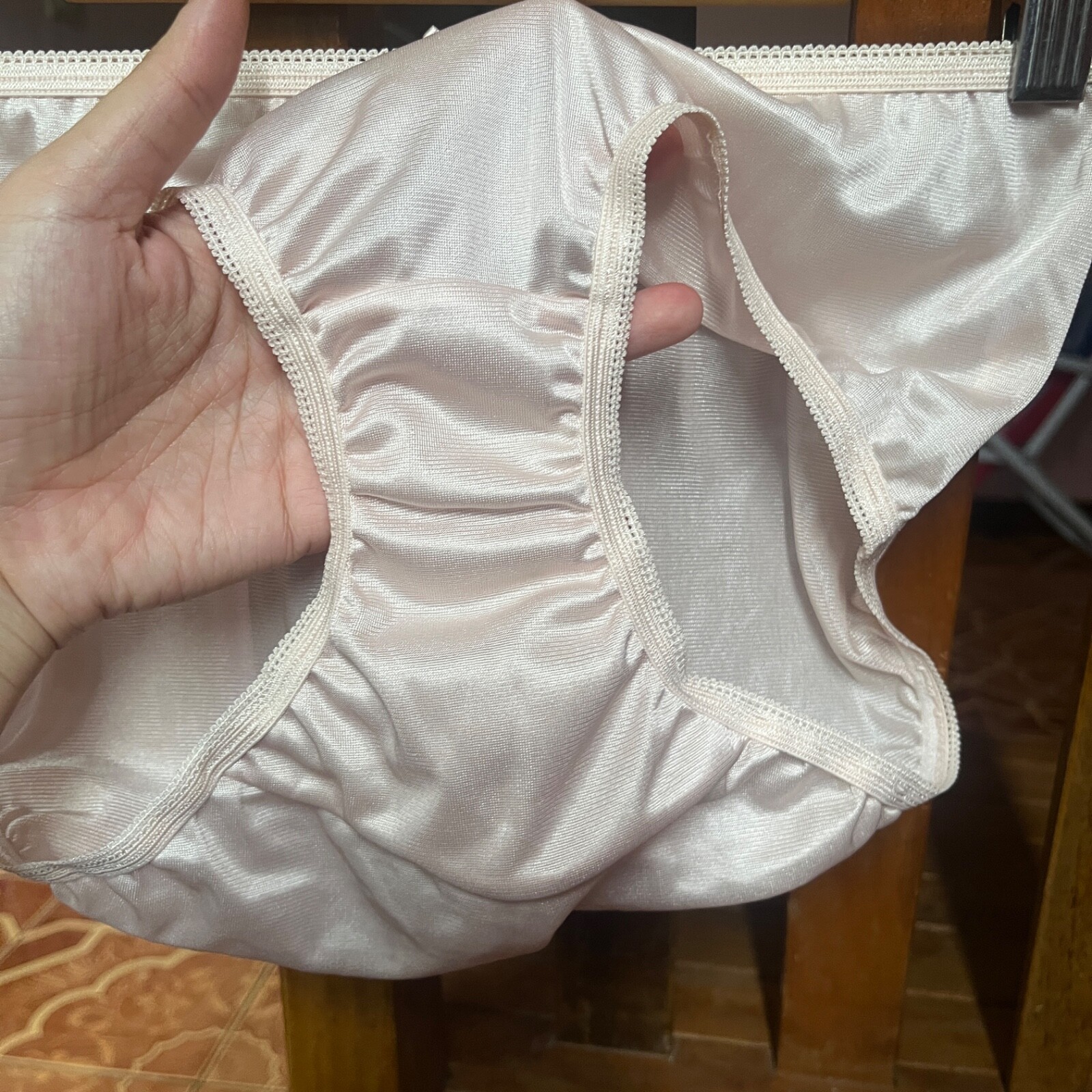 Peace Panties Slippery Nylon Briefs Size 6 Hip 39 Inch Bikini Silky Sheer Gusset