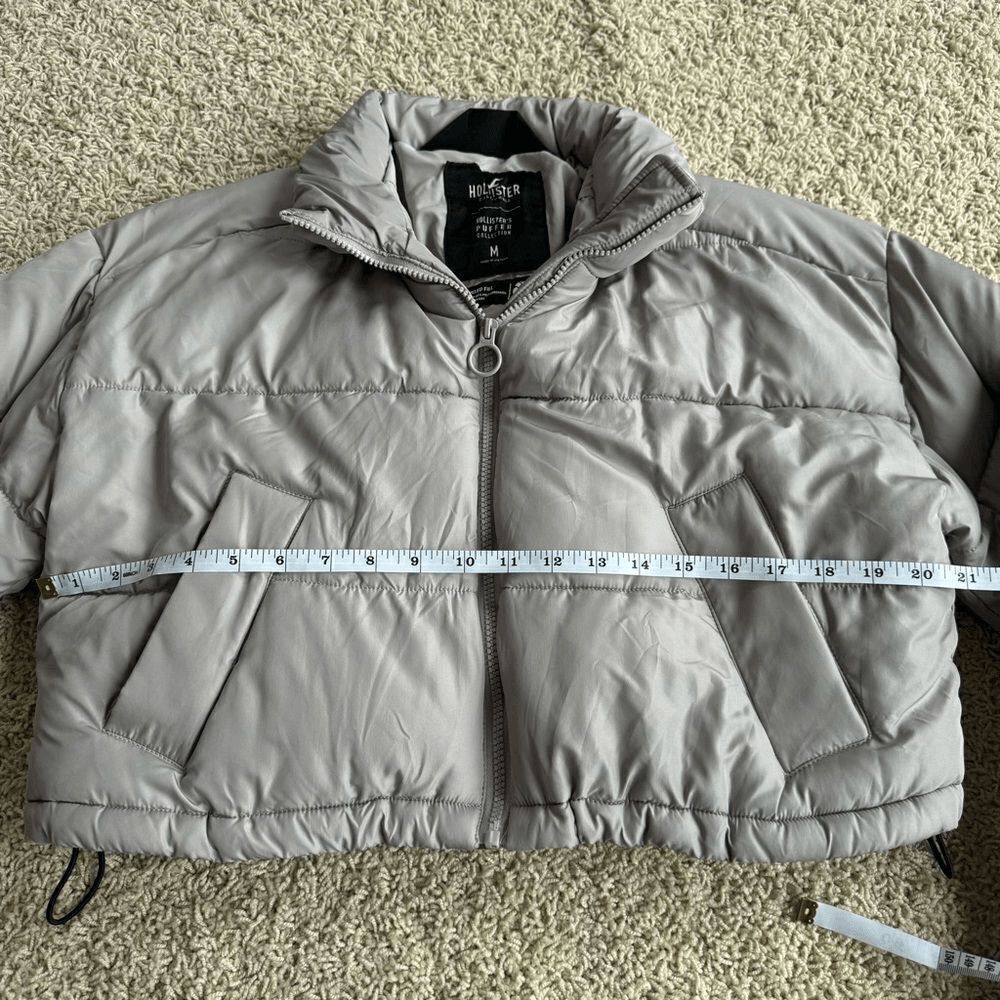 Hollister Mini Puffer Jacket Coat Size Medium Grey Tan
