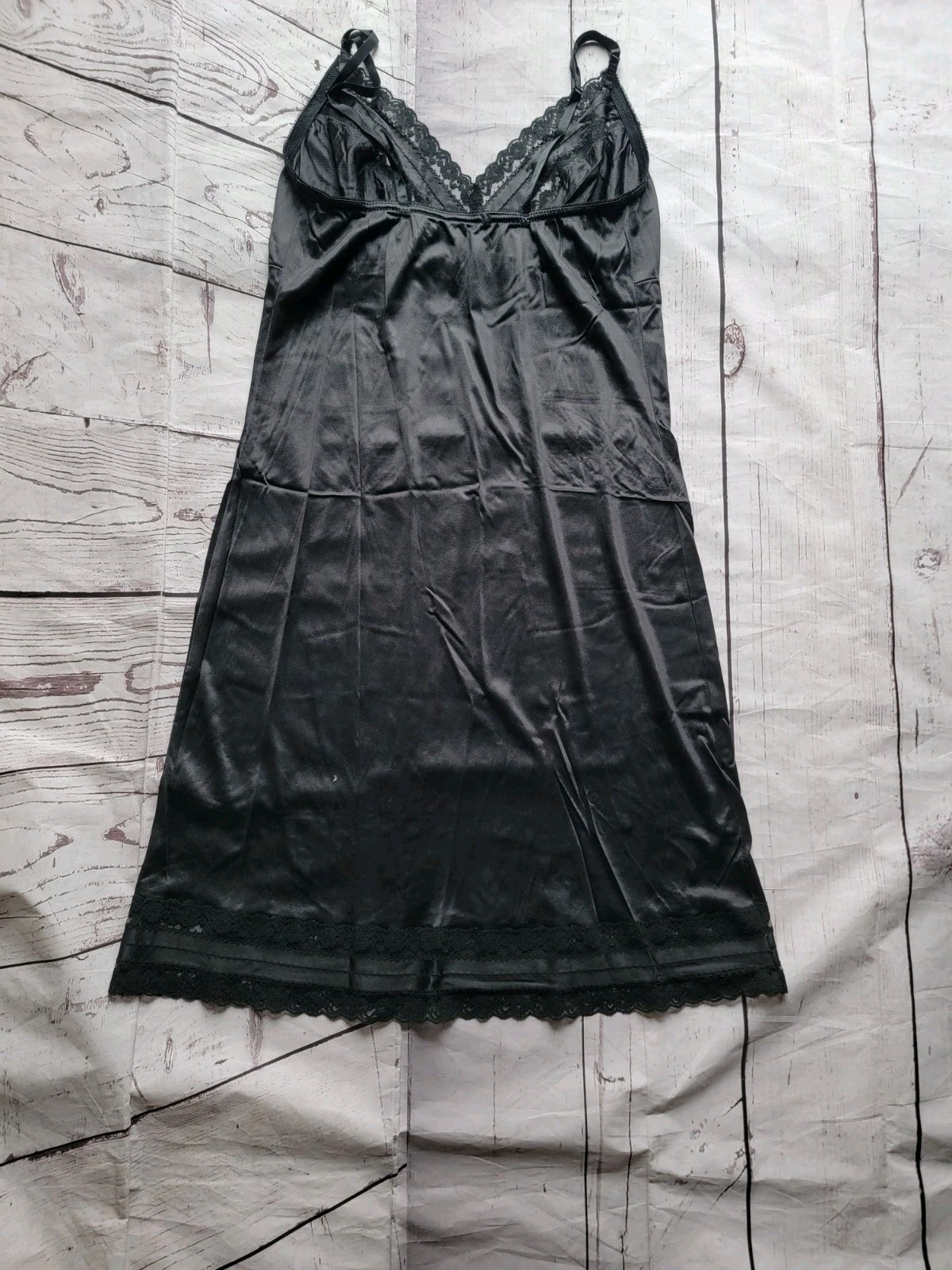 VTG Bari Black Fancy Scalloped Lace Union Made Nylon Full Slip Dress sz 36