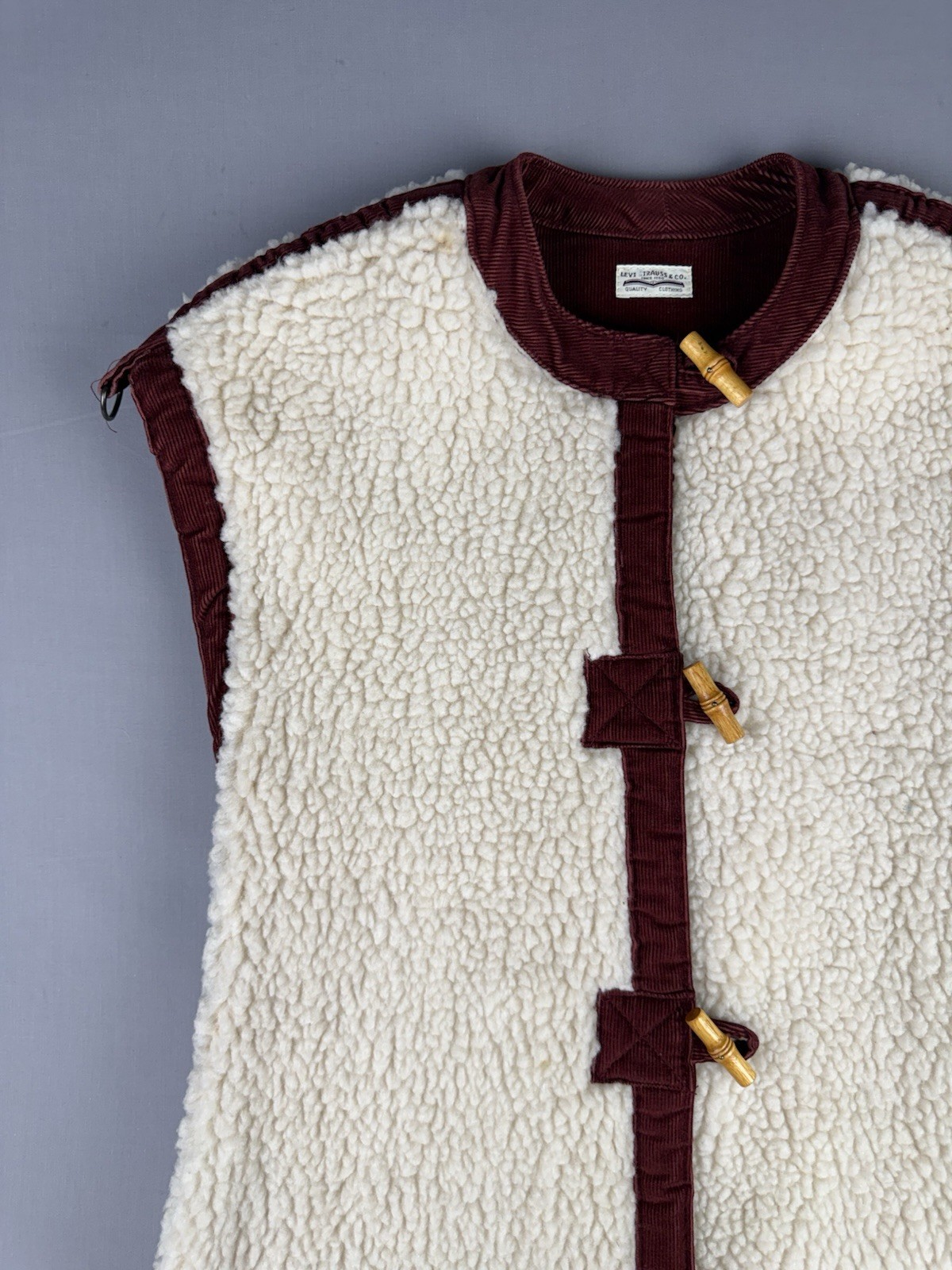 70s VINTAGE Levi’s Reversible Sherpa Rockabilly Vest Size Small Made in USA RARE