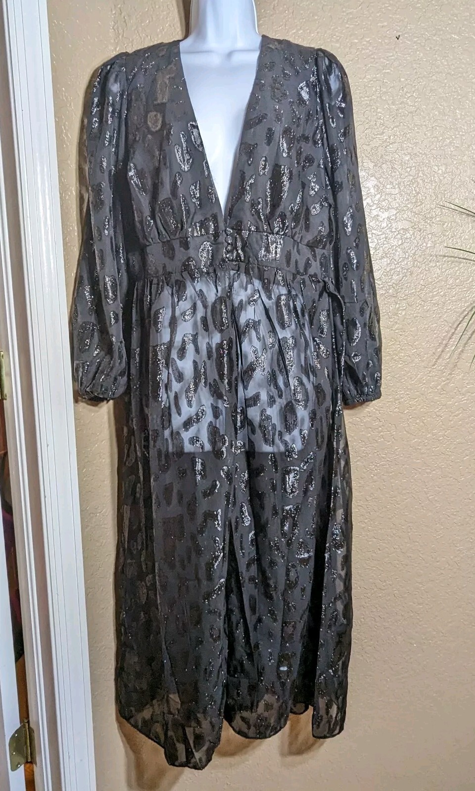 City Chic VTG Size 14 Juniors (Womens XS) Black MAXI Sheer Dress LongSlv Goth
