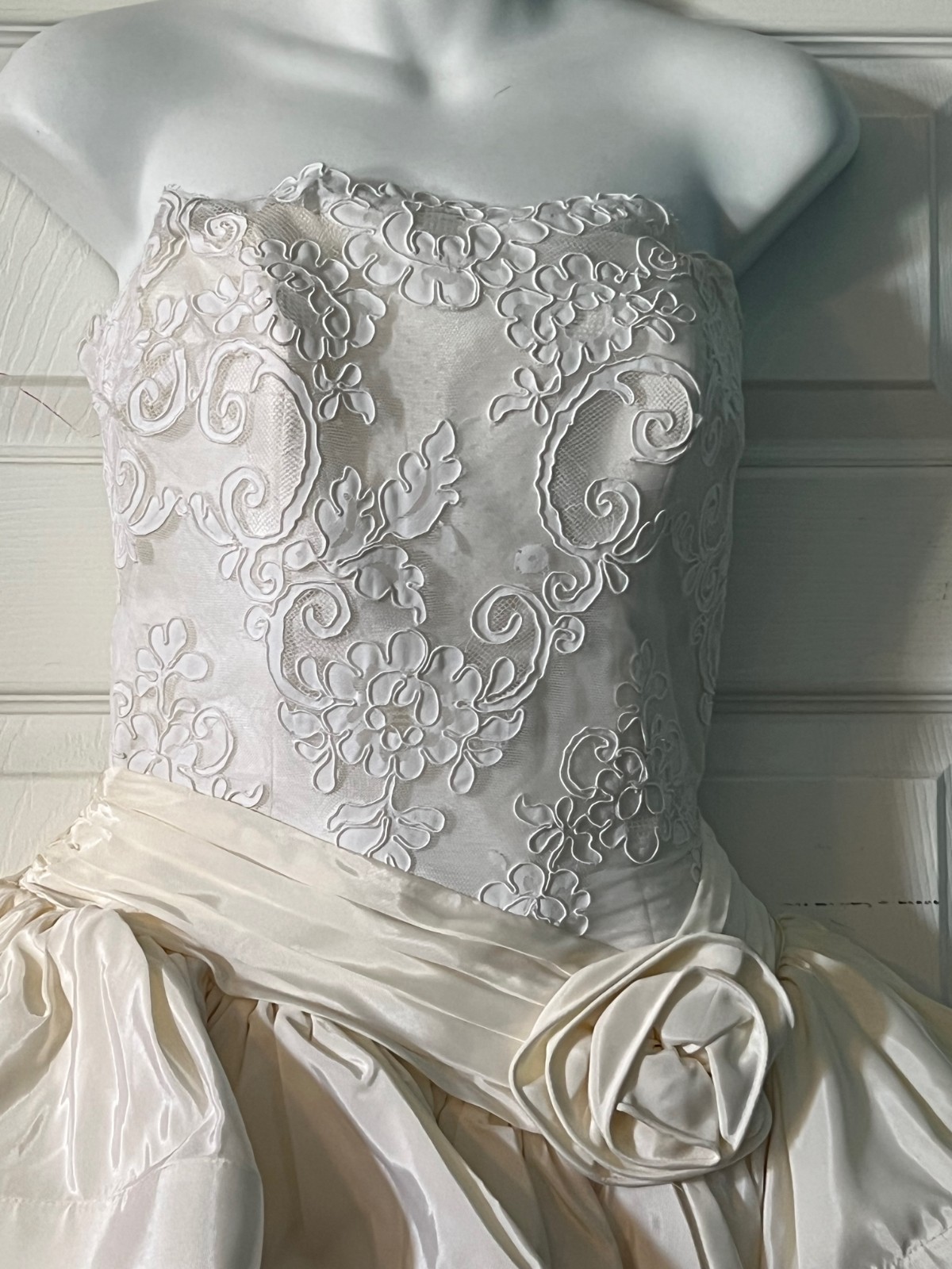 Vintage TADASHI SHOJI Lace and Taffeta Tiered PROM COCKTAIL DRESS 1980s NOS