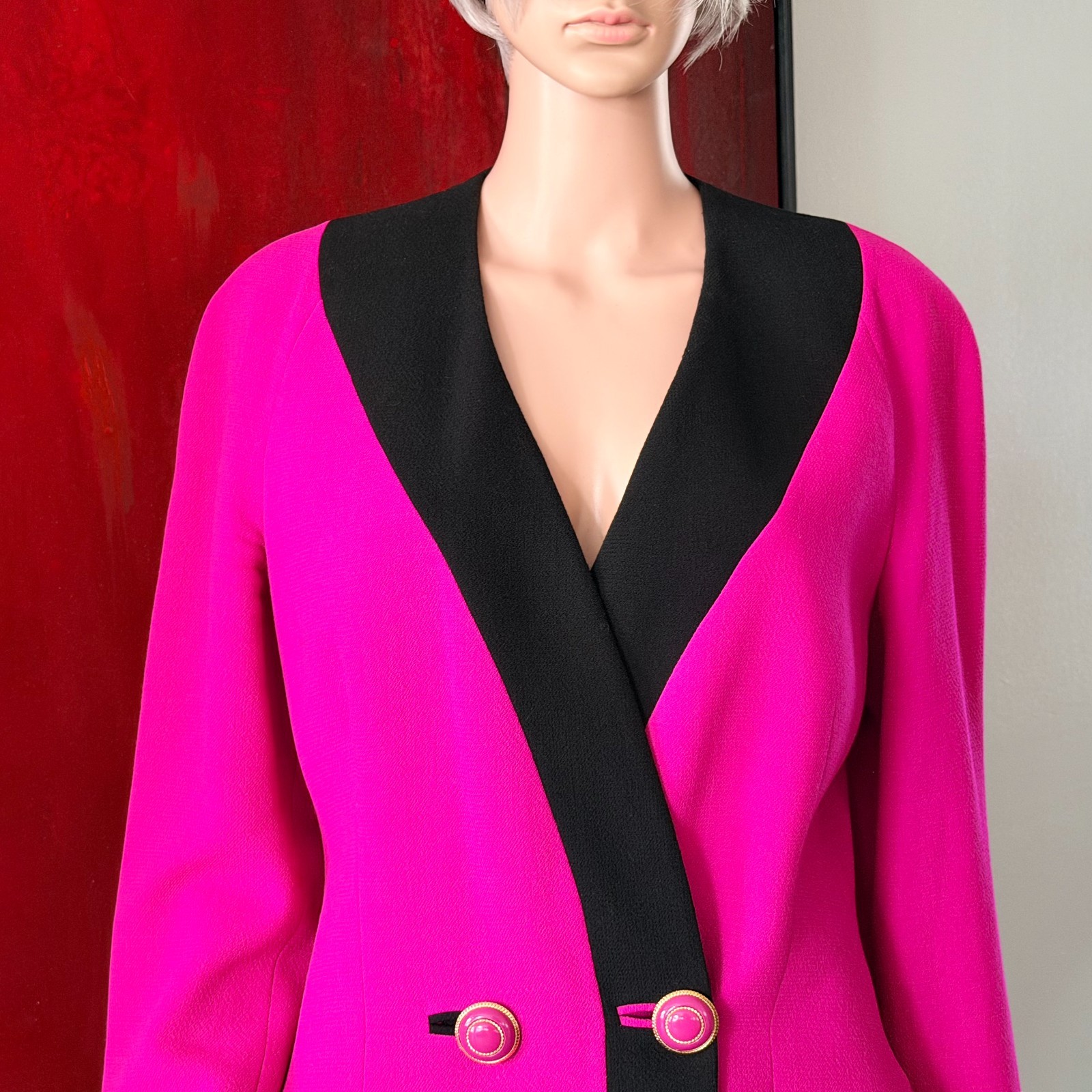 GIANNI VERSACE fuchsia wool blazer size 42 from F/W 1991/92