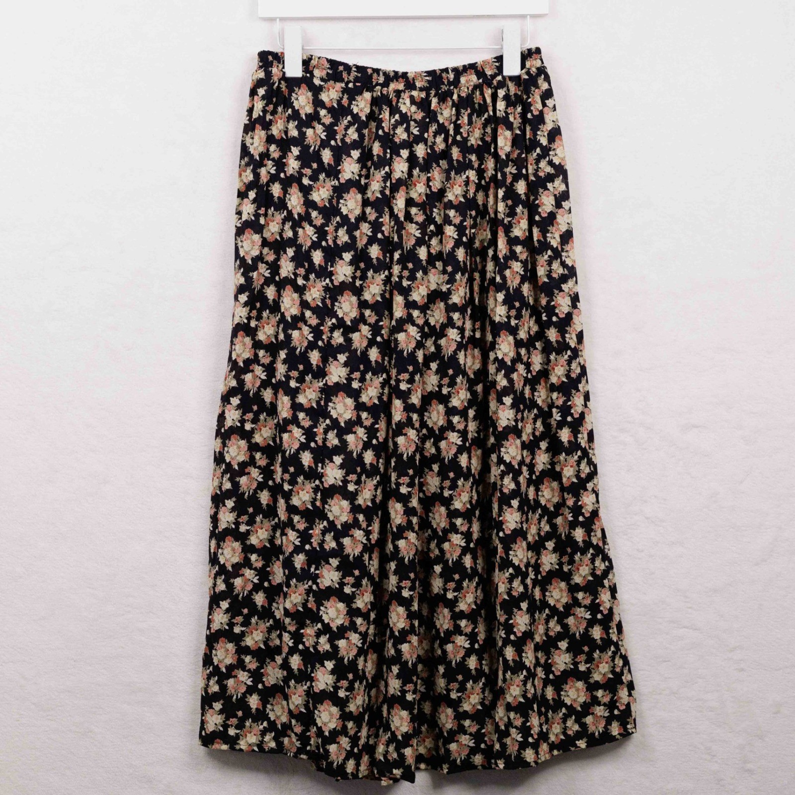BONJOUR Vtg 90s Floral Bouquet Gathered Maxi Skirt Dark Romantic Cottagecore M