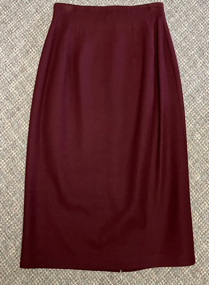 Vintage Ladies Savannah III4 suit Burgandy Wool Blazer + skirt Size 8 Preowned
