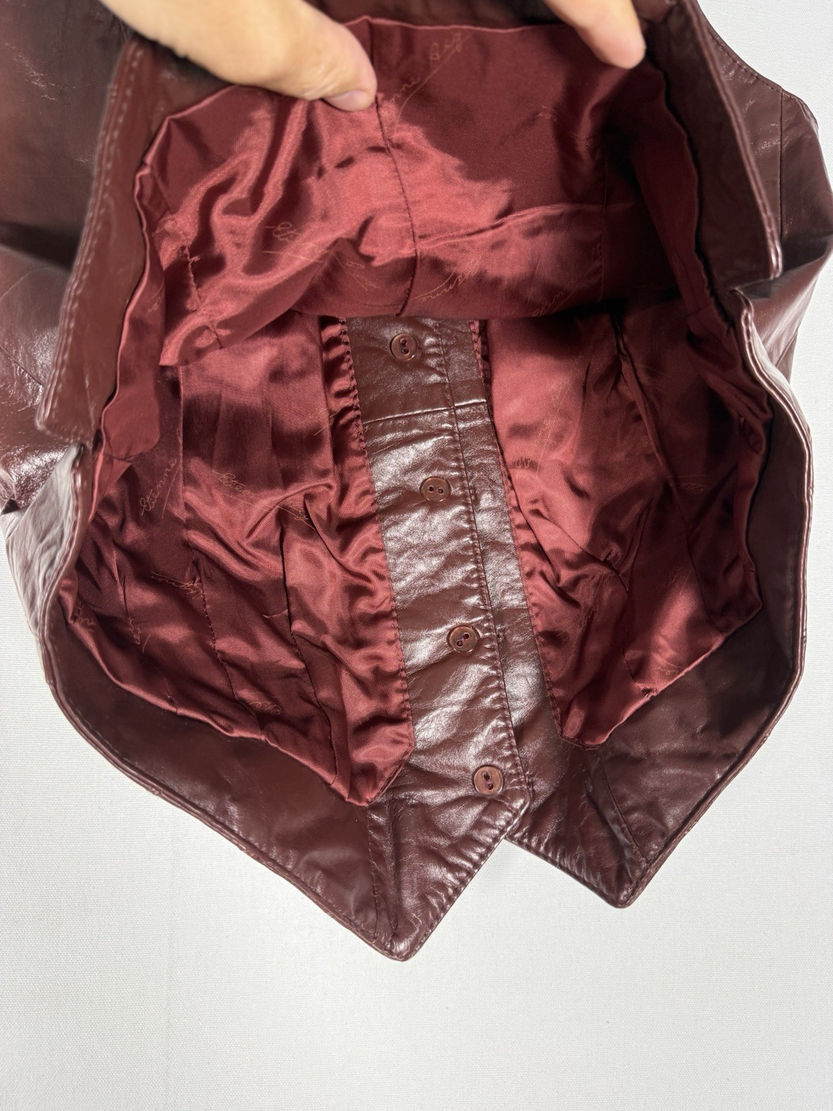 VTG Etienne Aigner Leather Vest Women’s 10 Oxblood Red Sleeveless Hong Kong 70s
