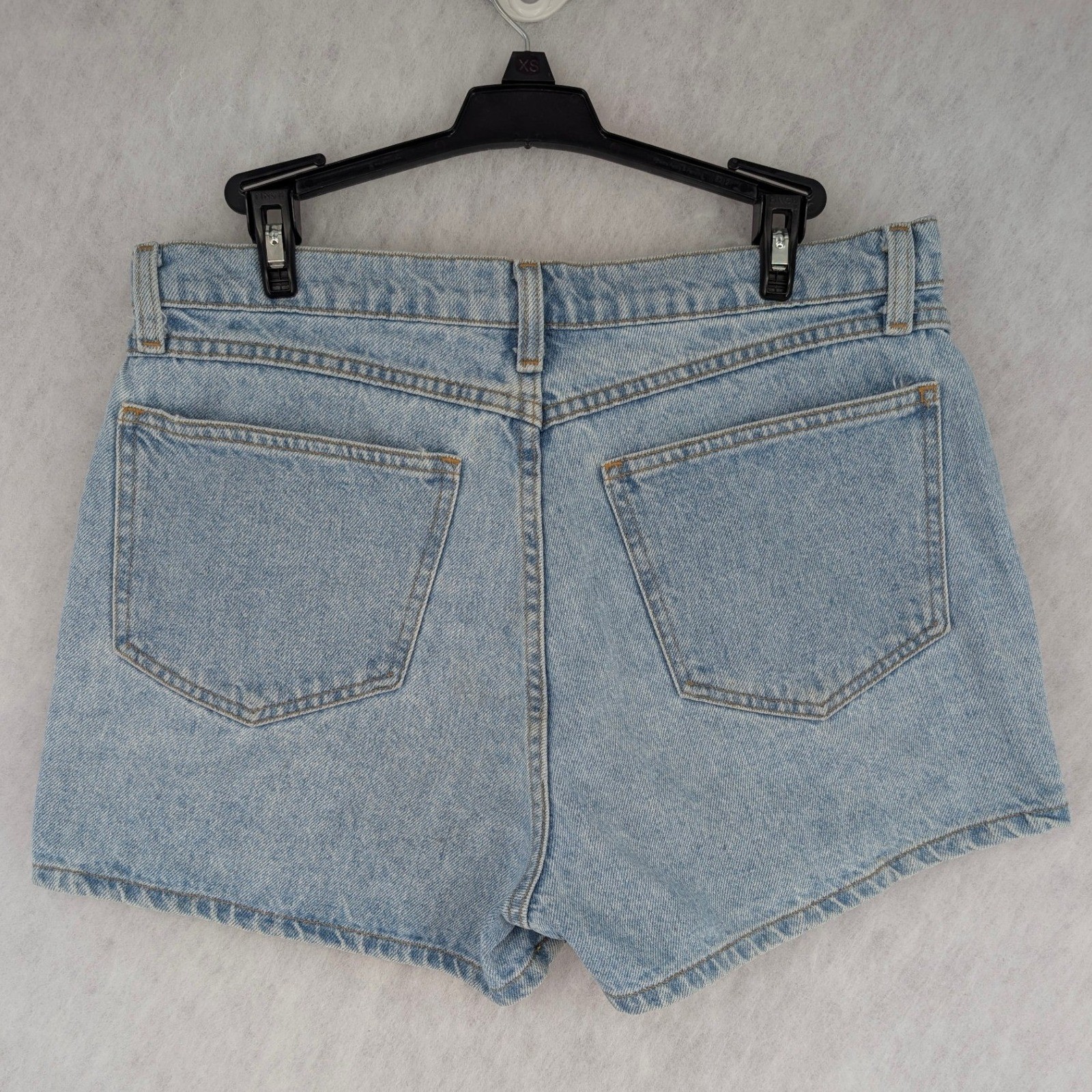Sasson Vintage High Waisted Denim Shorts 13/14 Light Blue Button Fly 90s Retro