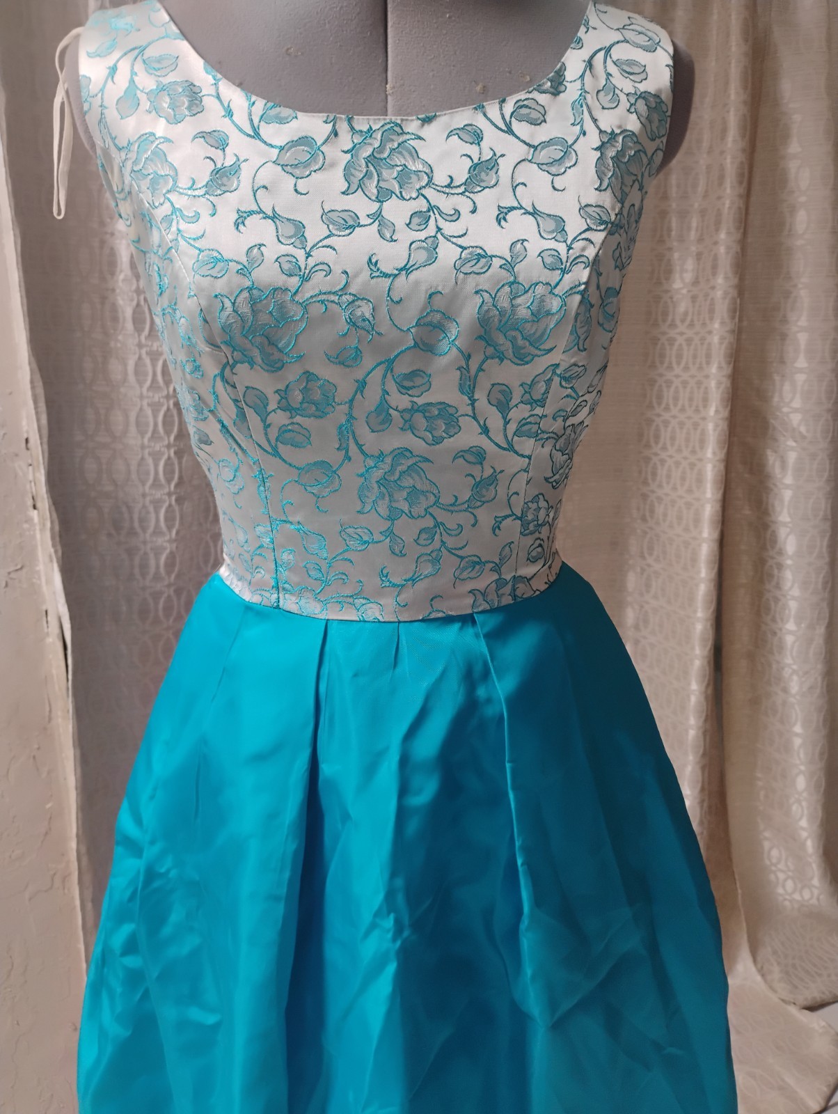 Vtg 1950s Gloria Swanson bombshell Turquoise Brocade Tafetta Dress sz 4