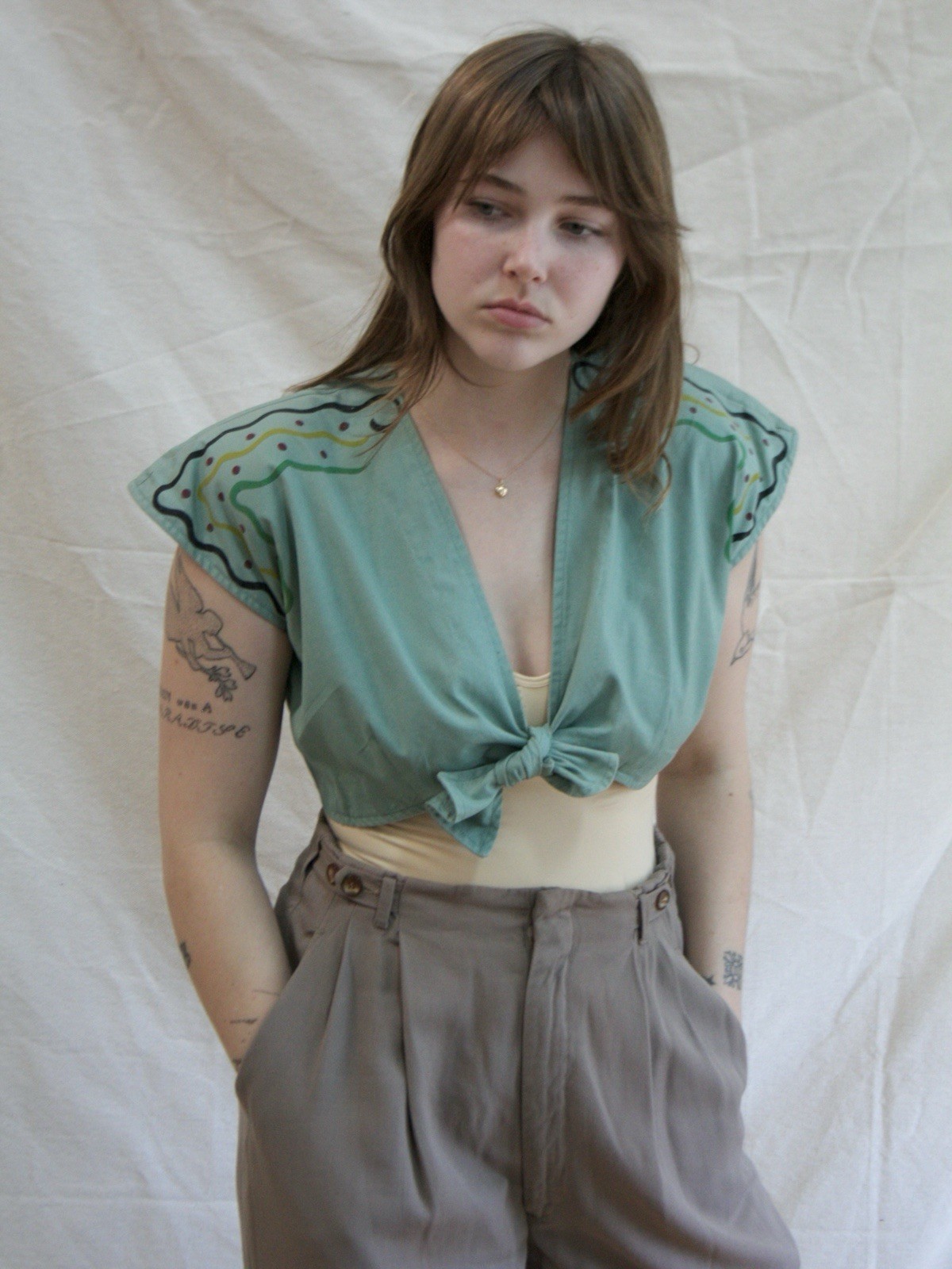 Vintage 1940s Playsuit Top Tie Front Cropped Sage Strong Shoulder Stenciled
